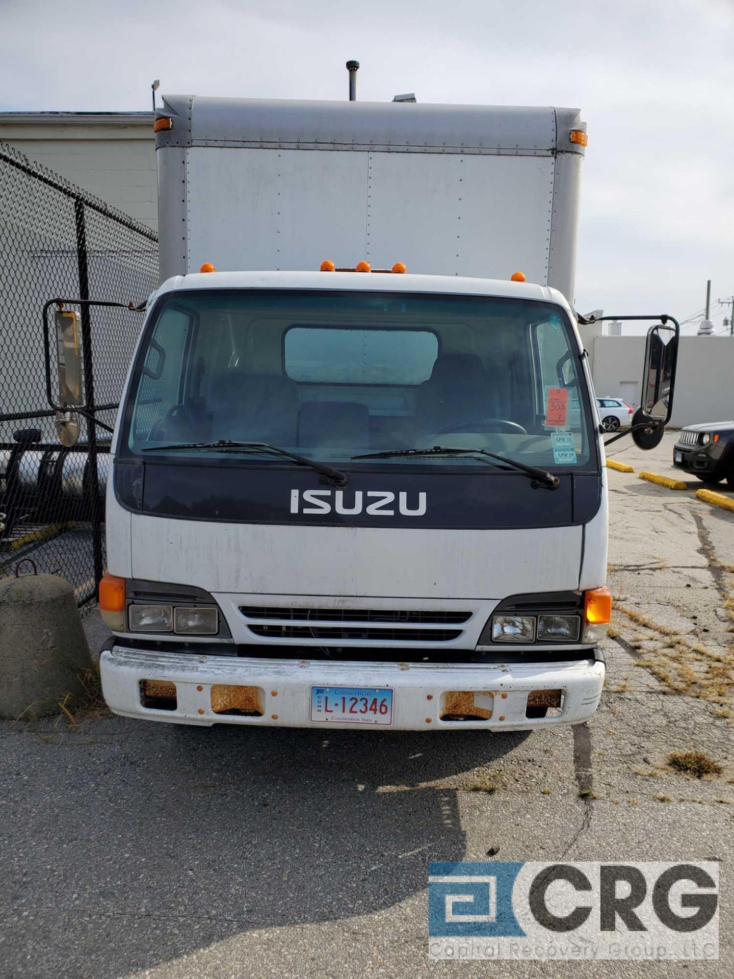 2004 Isuzu 16 ‘ Morgan box truck vin J47000549 with 58,870 miles, Diesel engine, AC, AT, cloth