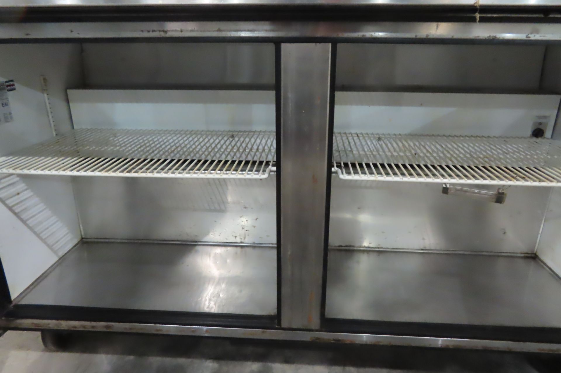 Cooling cabinet - Image 2 of 3