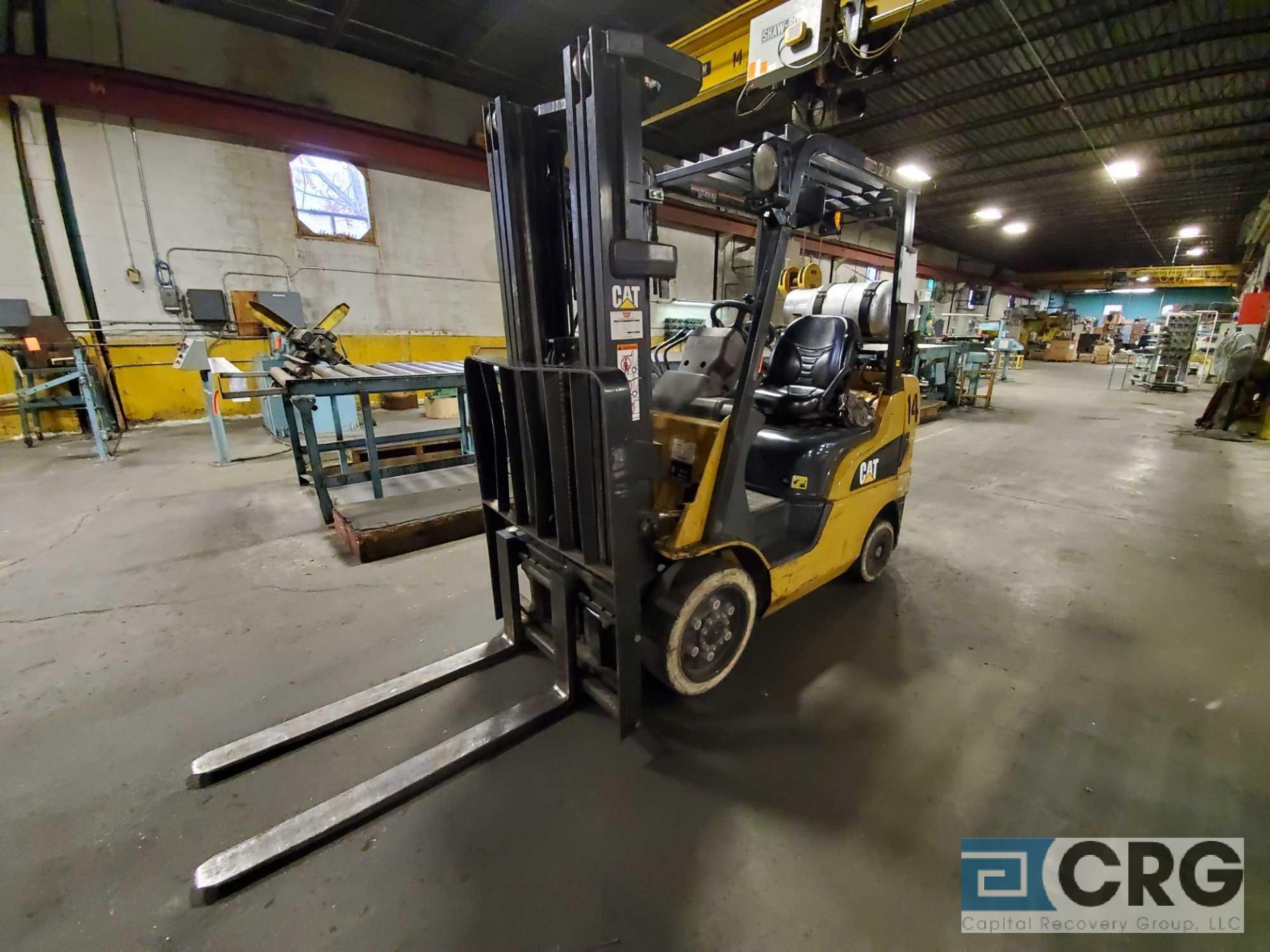 2013 Caterpillar m/n 2C5000 solid tire LP forklift - Image 3 of 6