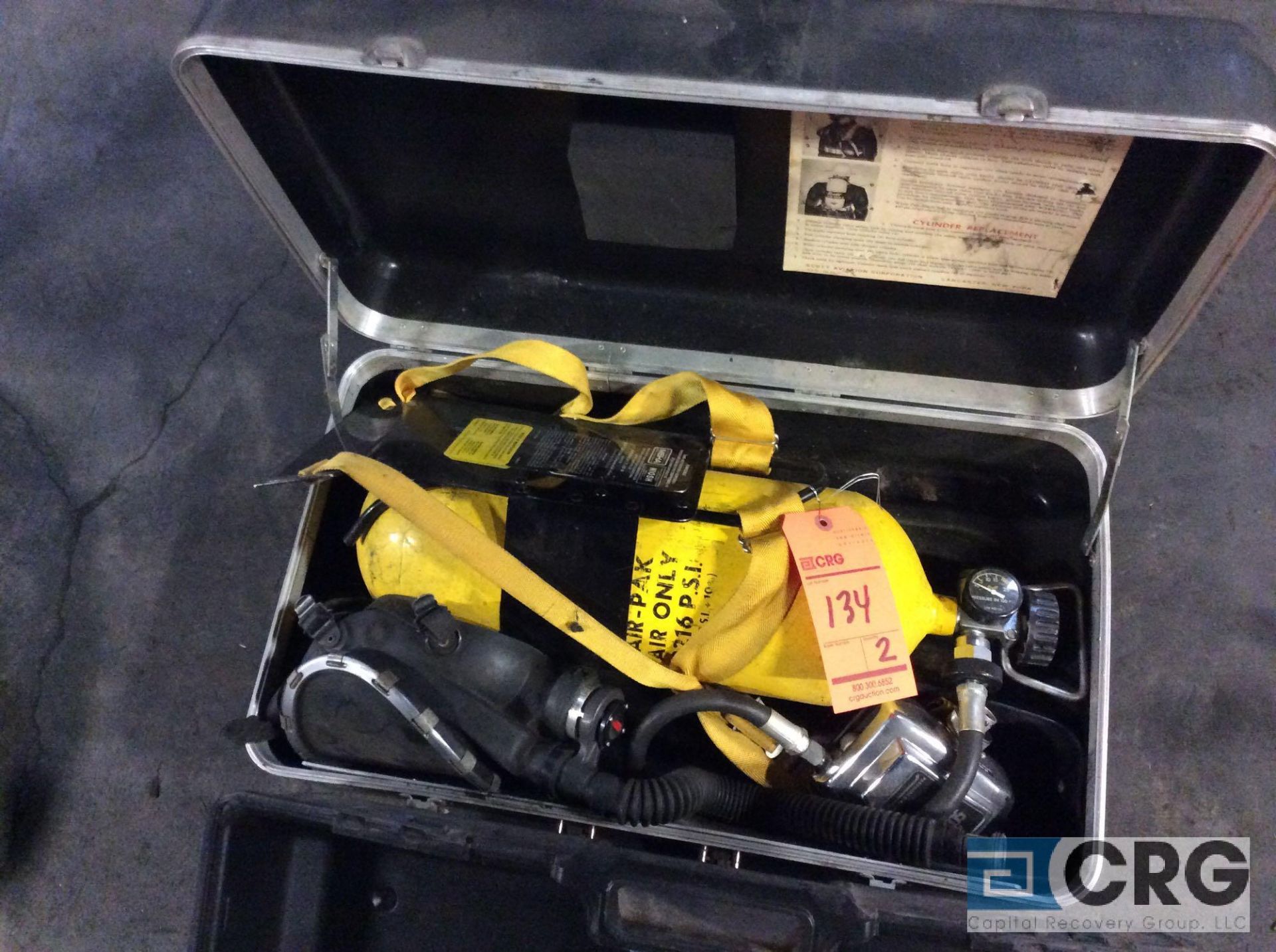 Lot of (2) complete SCBA systems including oxygen tanks, regulators and face masks in cases - Image 2 of 2