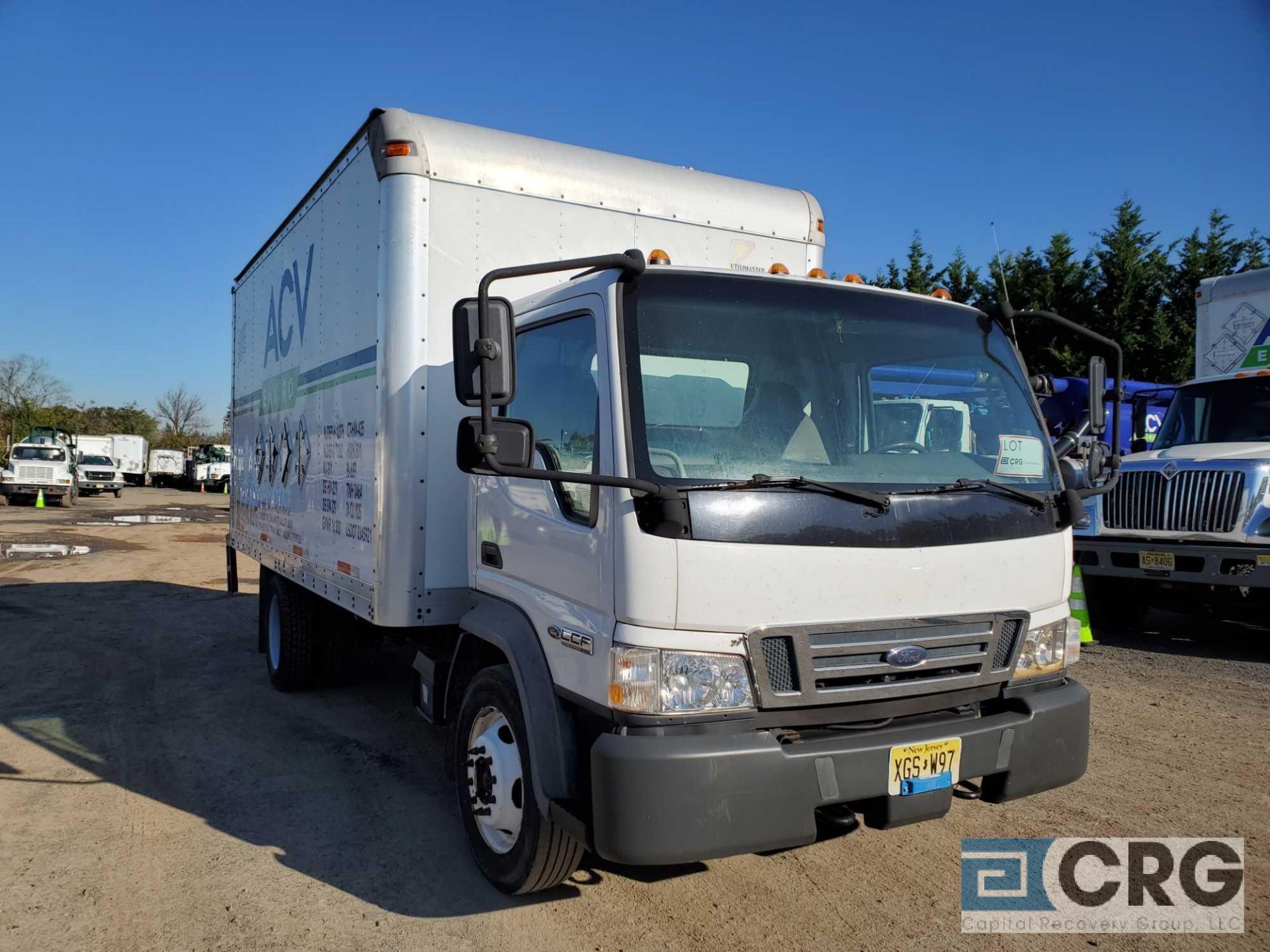 2006 Ford LCF450 Box Truck w/ lift gate, 16,000 GVWR, with 16' box and Thieman lift gate, VIN# - Image 3 of 9