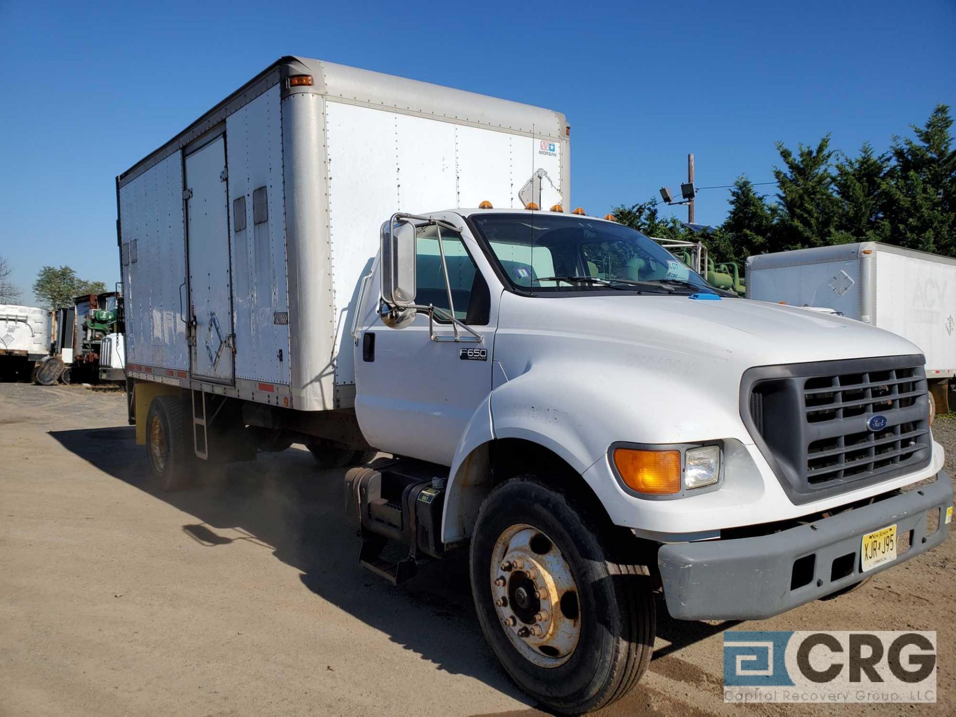 2000 Ford F650 Box Truck w/ lift gate, 26,000 GVWR, with 16' Morgan box, Model GVSD0851696, 35 cubic - Image 2 of 7