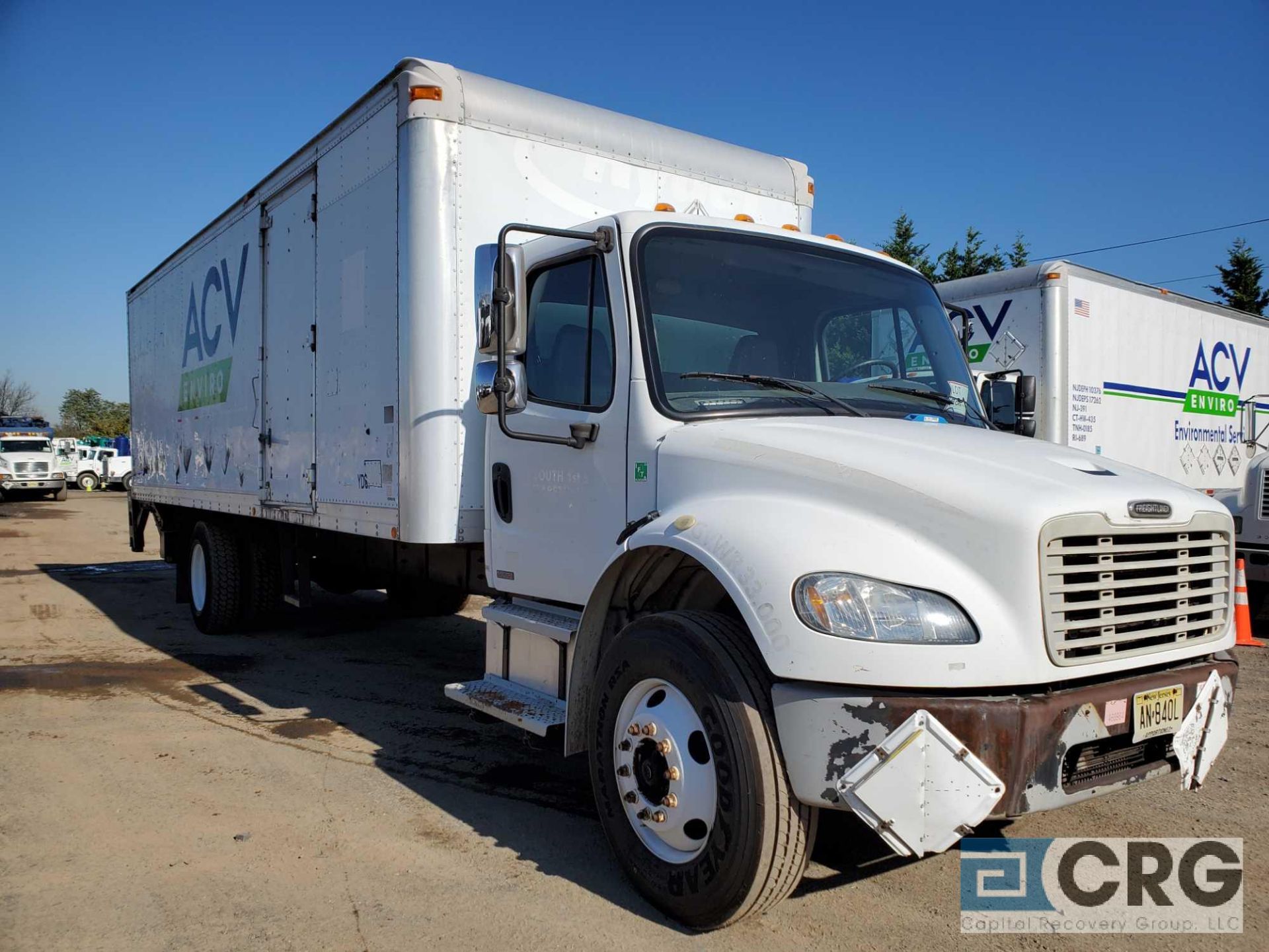 2004 Freightliner Business Class M2 Box Truck w/ Waltco lift gate, 33,000 GVWR, 14,375 hours, with - Image 2 of 8