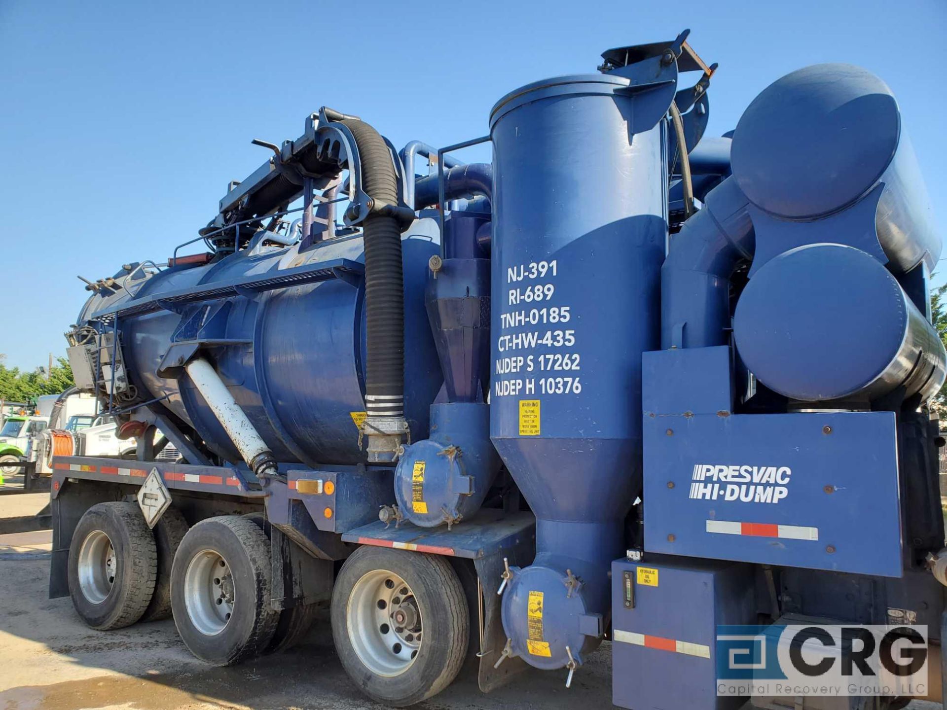 1999 Sterling L951 tag axle Turbo Vac Truck, 73,000 GVWR, with 3,000 gal. capacity Presvac carbon - Image 3 of 13