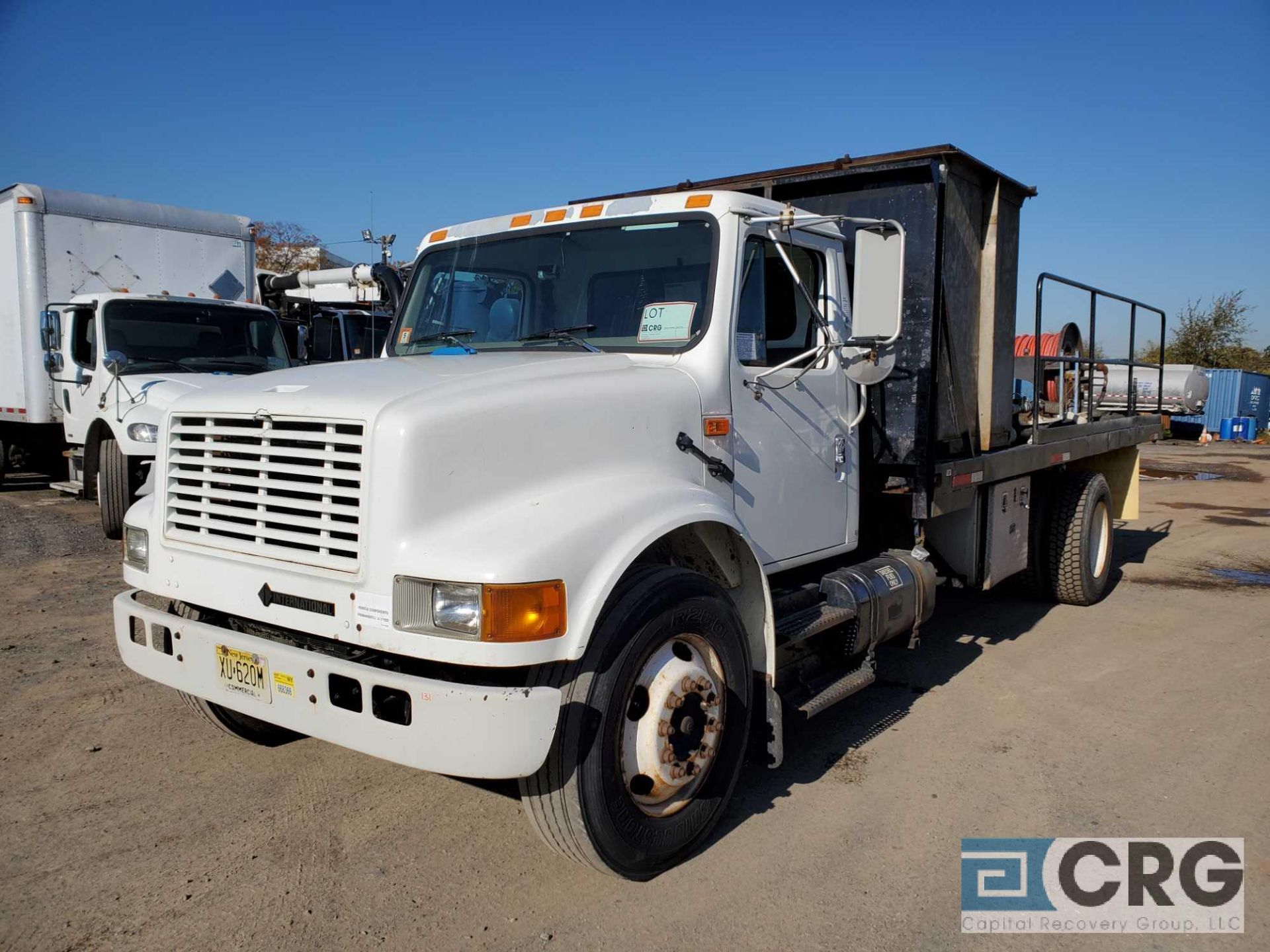 2001 International 4700 tandem axle Flat Bed Sewer Cleaner Jet Truck