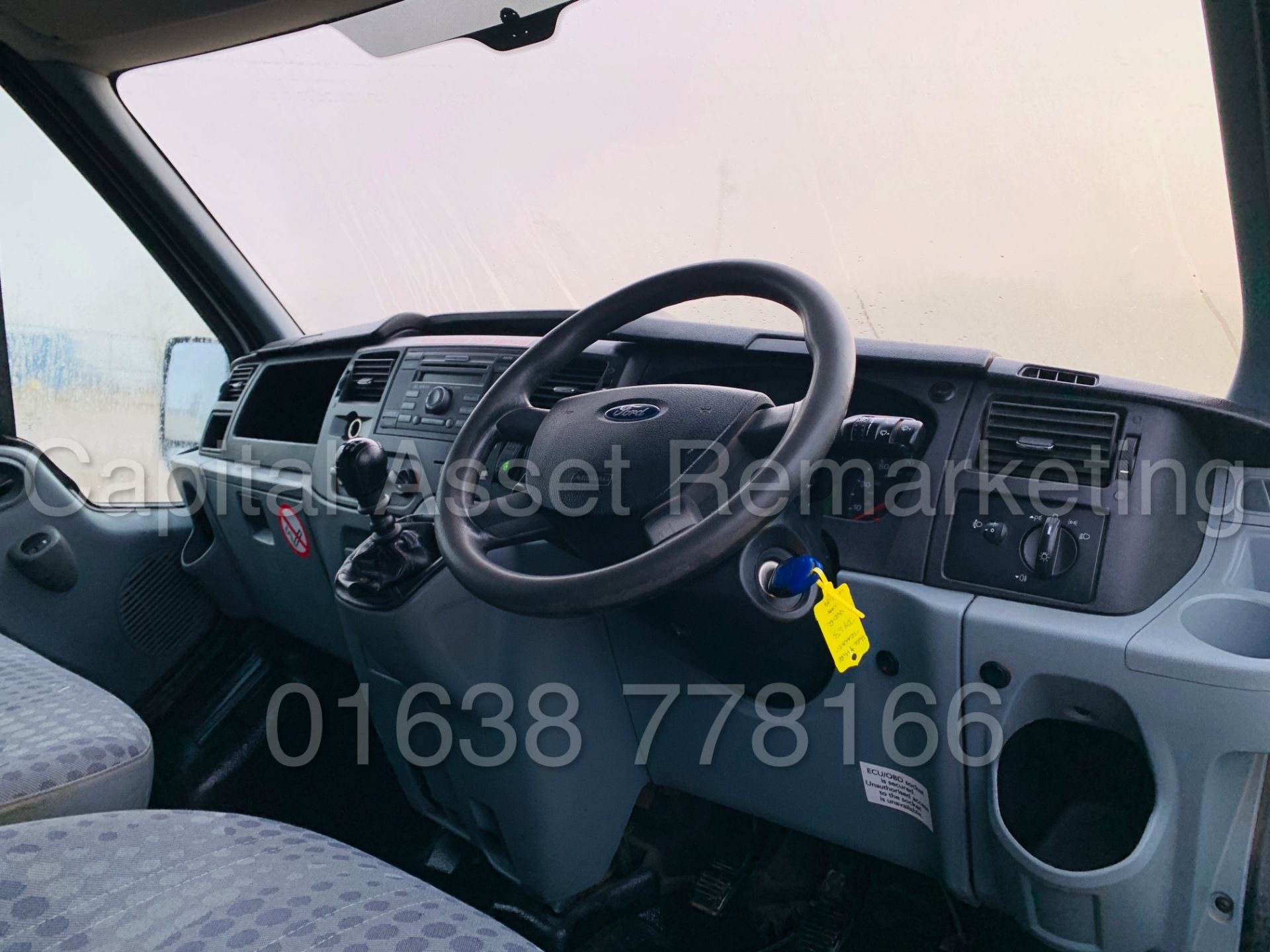 FORD TRANSIT T350 *LWB - 7 SEATER MESSING UNIT* (2014 MODEL) '2.4 TDCI - 6 SPEED' *ON BOARD TOILET* - Image 34 of 44
