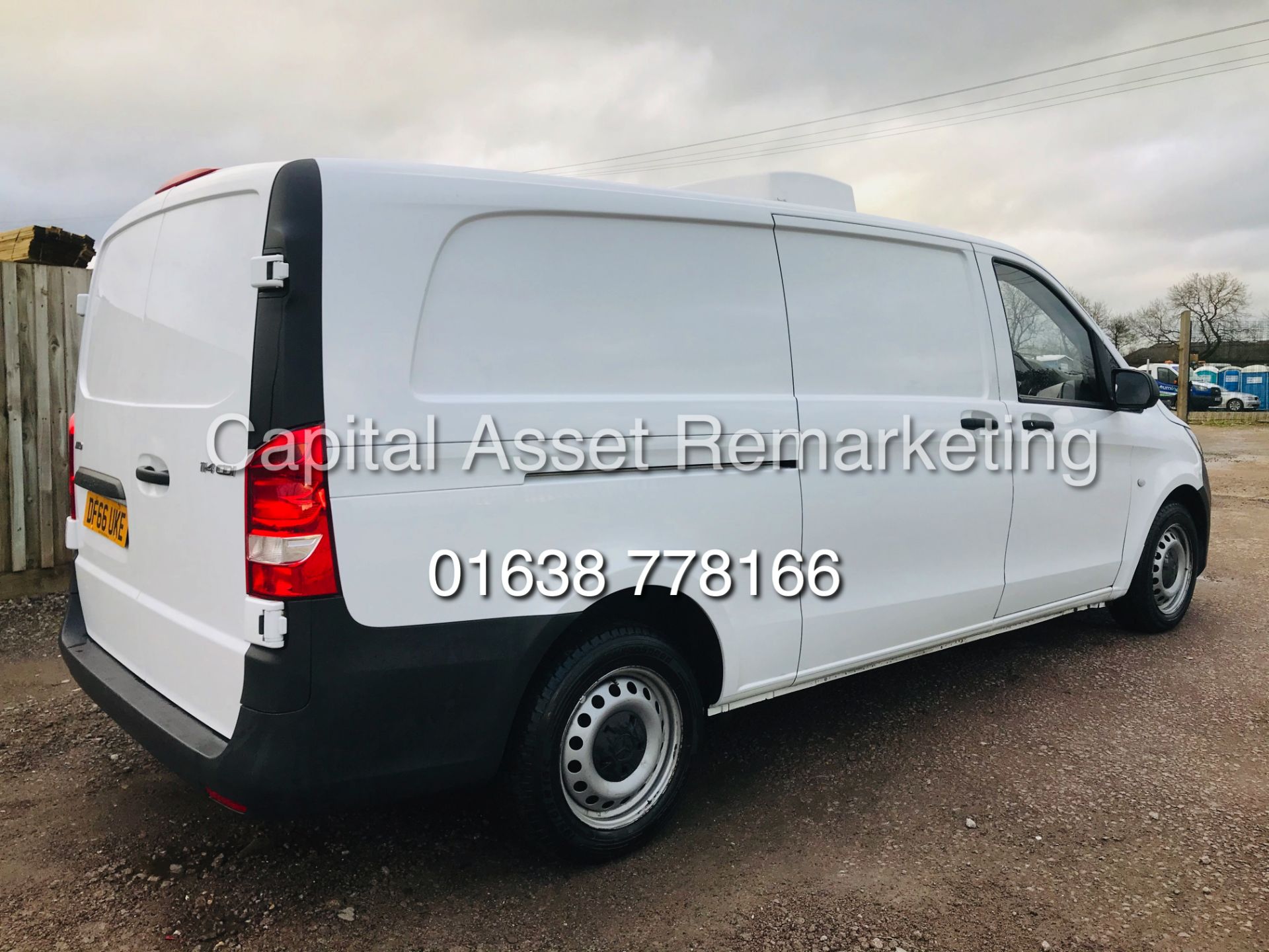 MERCEDES VITO 114CDI EXTRA LONG WHEEL BASE FRIDGE / FREEZER VAN - 2017 MODEL - "GAH" UNIT" 1OWNER - Image 10 of 19