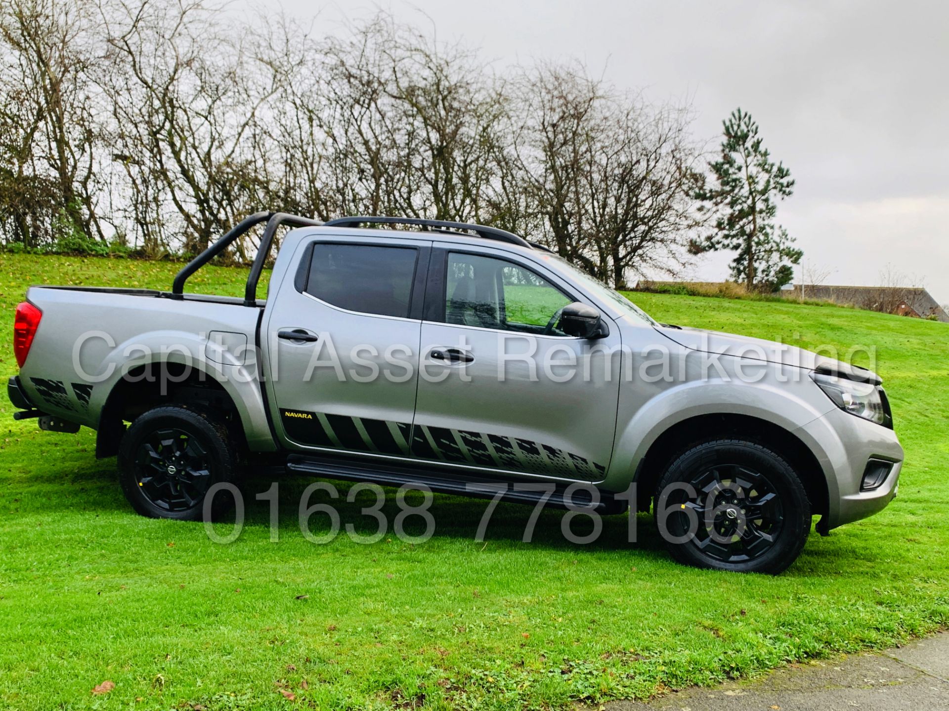 NISSAN NAVARA *N-GUARD* DOUBLE CAB PICK-UP (2019 - 69 REG) '2.3 DCI - 190 BHP - AUTO' *MASSIVE SPEC* - Image 11 of 59