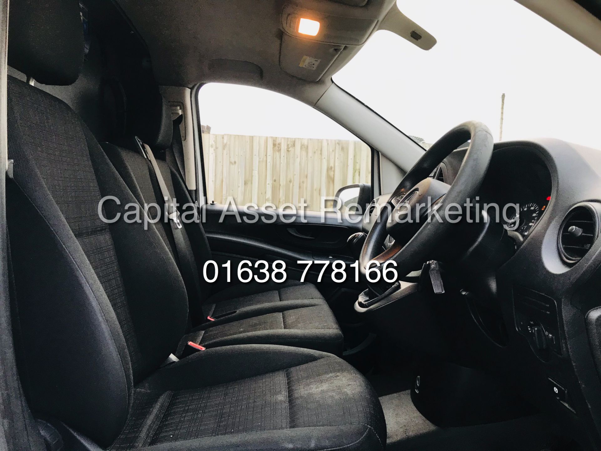 MERCEDES VITO 114CDI EXTRA LONG WHEEL BASE FRIDGE / FREEZER VAN - 2017 MODEL - "GAH" UNIT" 1OWNER - Image 12 of 19