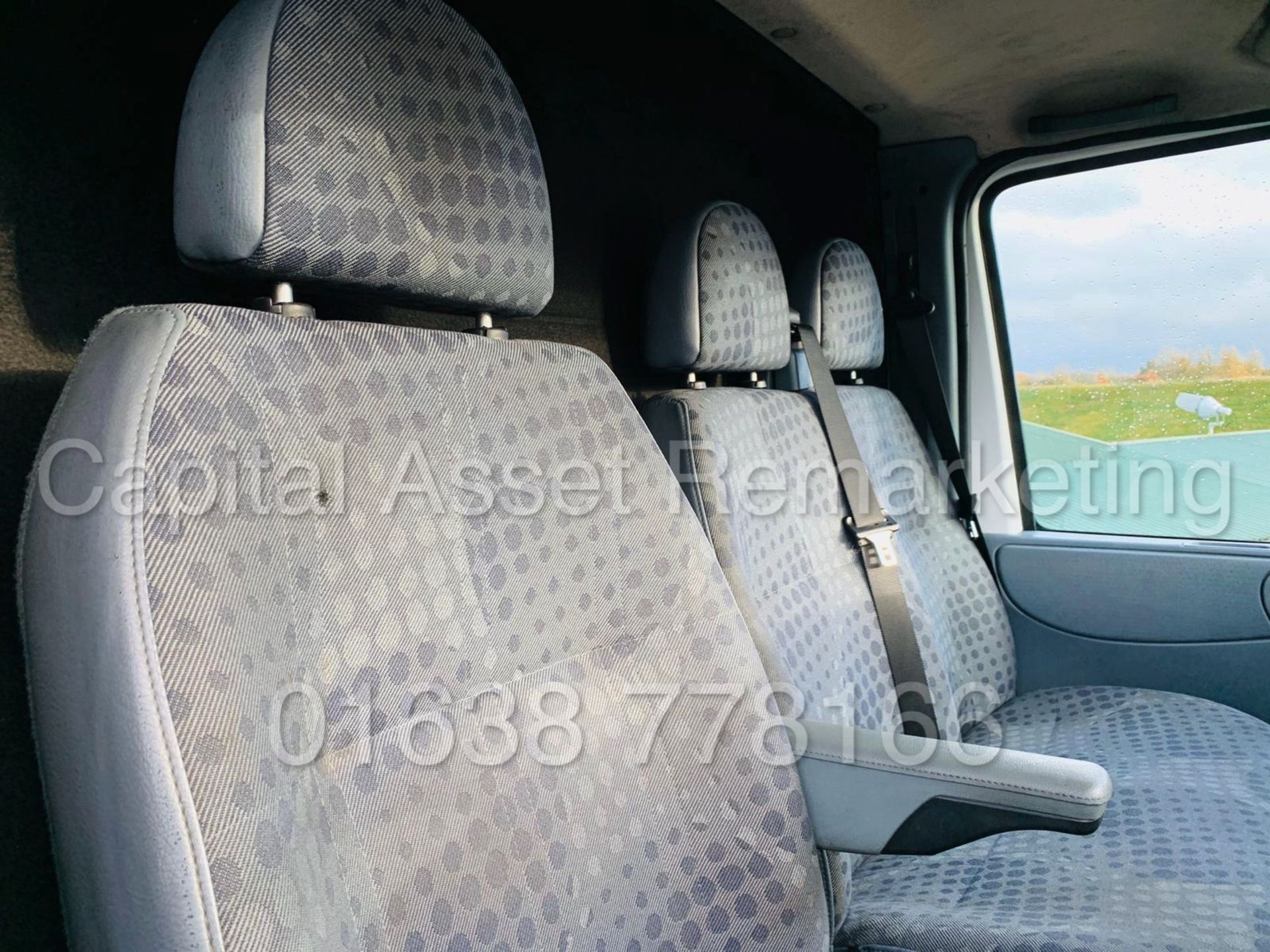 FORD TRANSIT 100 T350 RWD *L4 - XLWB PANEL VAN* (2012) '2.2 TDCI - 100 BHP - 6 SPEED' (3500 KG) - Image 16 of 24