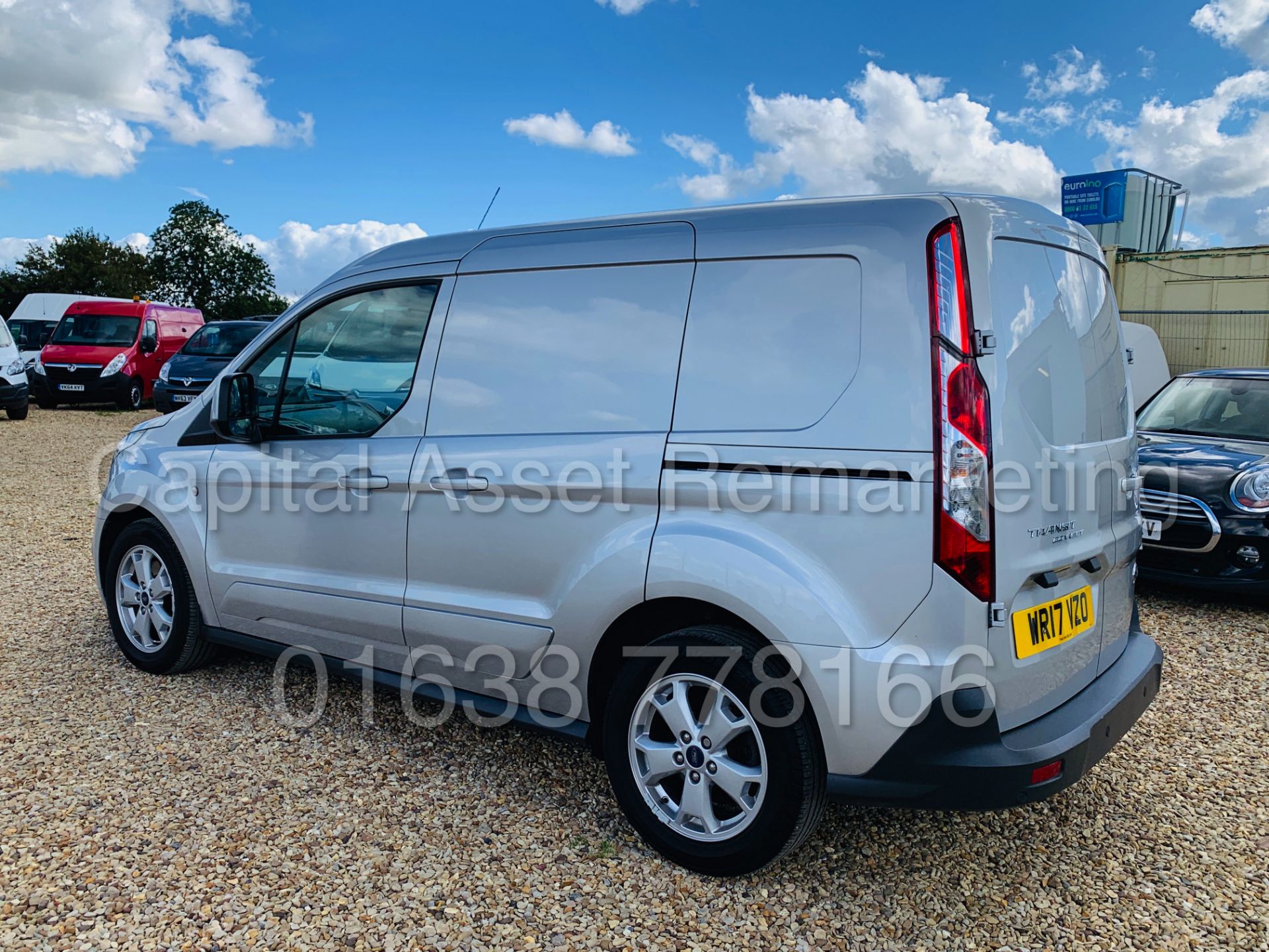 (On Sale) FORD TRANSIT CONNECT *LIMITED* SWB PANEL VAN (2017) '1.5 TDCI -120 BHP - EURO 6 - 6 SPEED' - Image 8 of 44