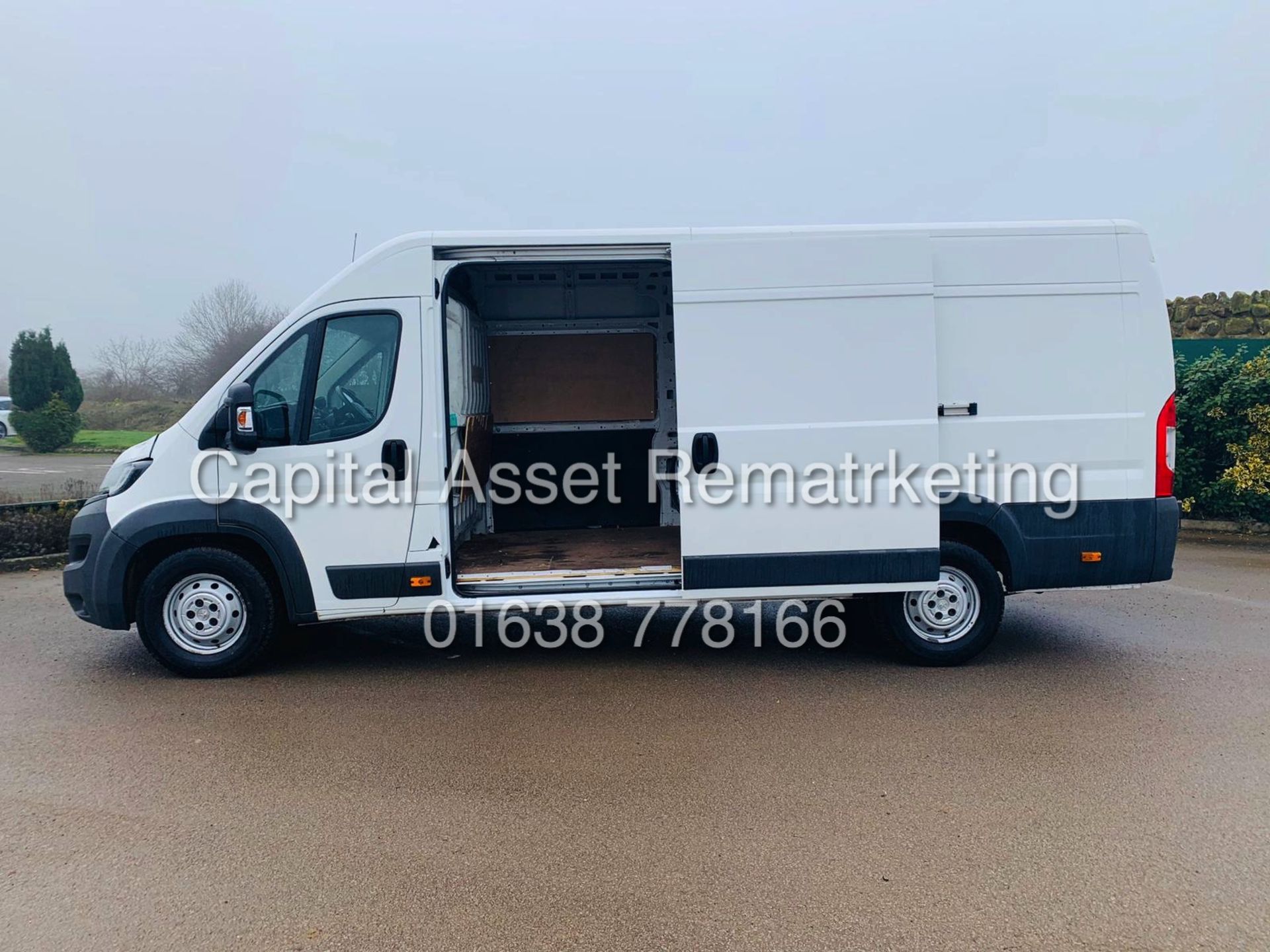 PEUGEOT BOXER 2.2HDI "PROFESSIONAL" L4H2 *MAXI* (2016 MODEL) SAT NAV - AIR CON - ELEC PACK - Image 27 of 31