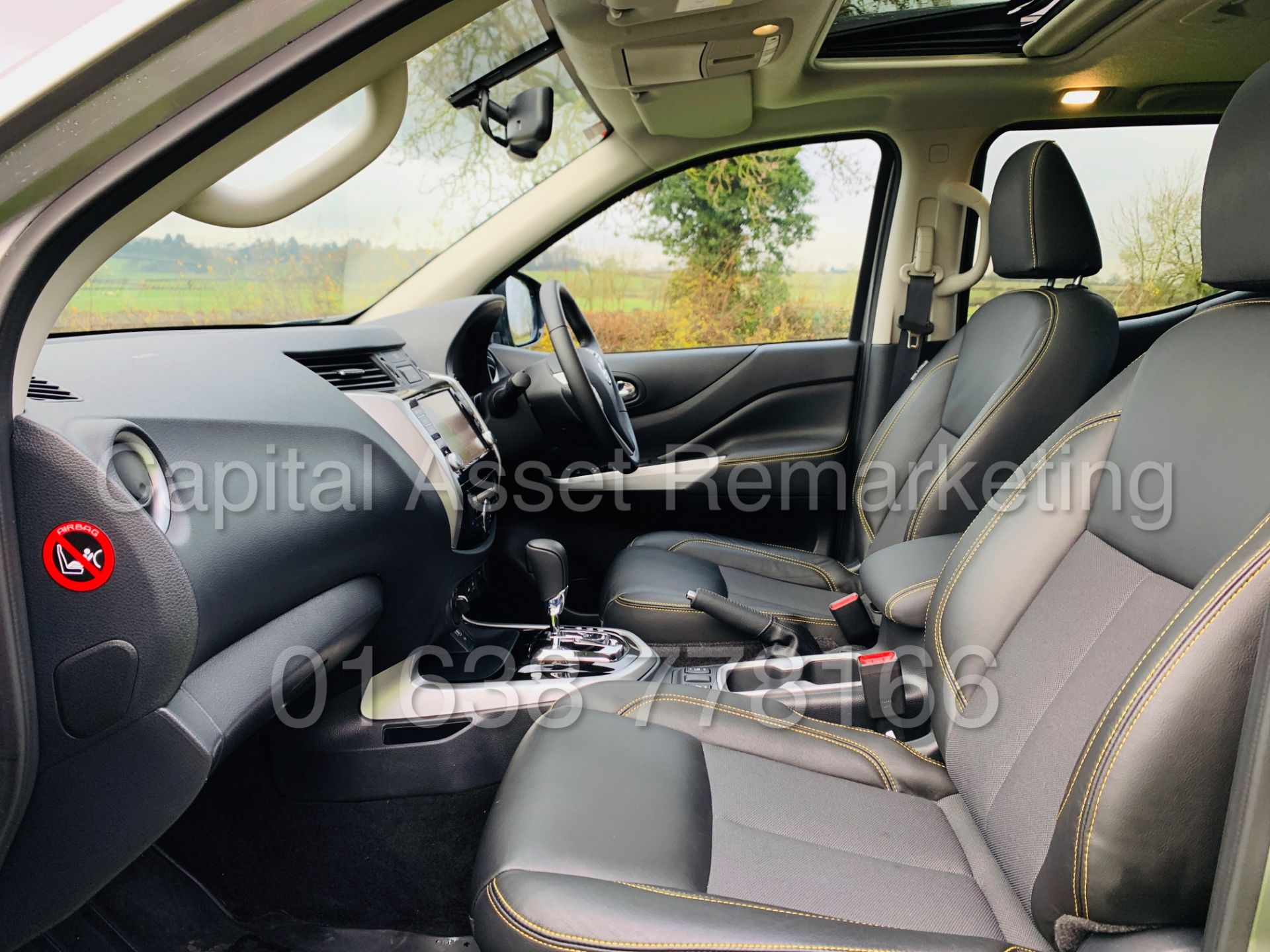 NISSAN NAVARA *N-GUARD* DOUBLE CAB PICK-UP (2019 - 69 REG) '2.3 DCI - 190 BHP - AUTO' *MASSIVE SPEC* - Image 29 of 59