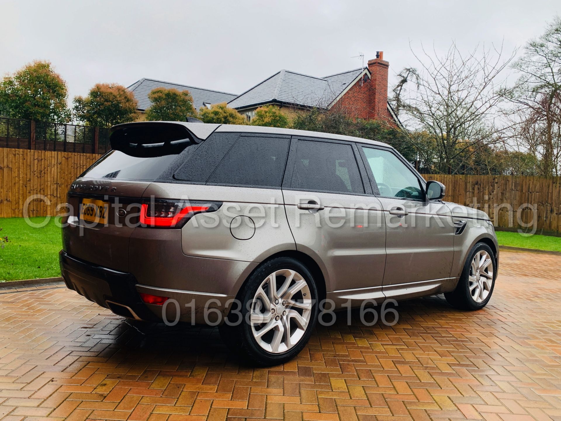 RANGE ROVER SPORT *HSE DYNAMIC* (2019 - 69 REG) '3.0 SDV6 - 306 BHP - 8 SPEED AUTO' *MASSIVE SPEC* - Image 12 of 66