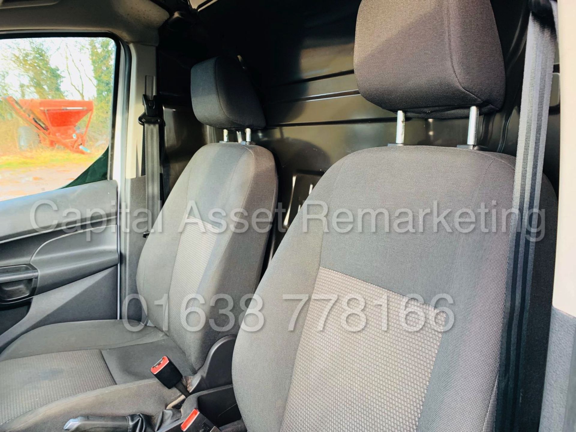 (On Sale) FORD TRANSIT CONNECT *SWB - JETTING UNIT / PANEL VAN* (2015) '1.5 TDCI - 5 SPEED' (NO VAT) - Image 15 of 20