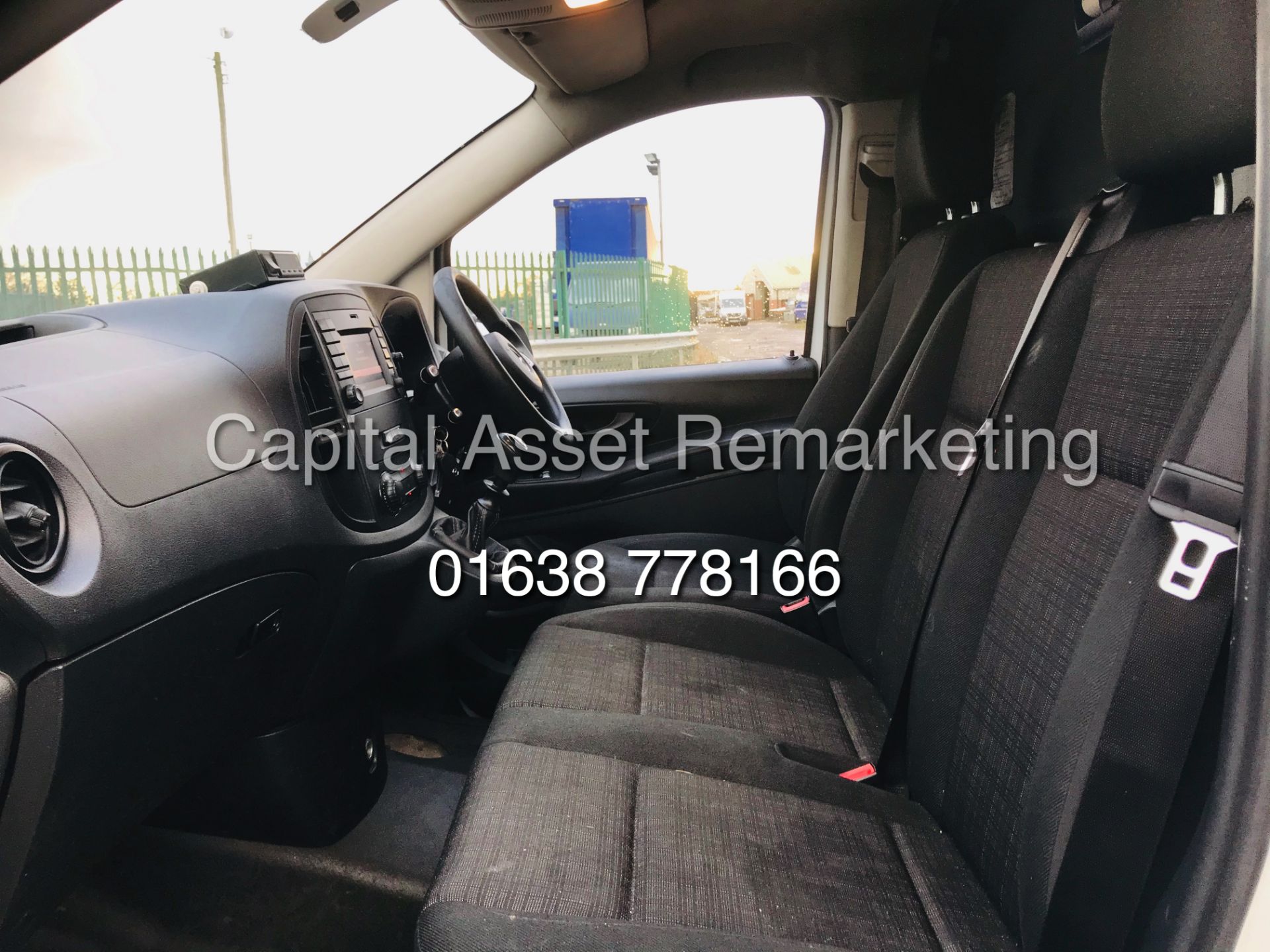 MERCEDES VITO 114CDI EXTRA LONG WHEEL BASE FRIDGE / FREEZER VAN - 2017 MODEL - "GAH" UNIT" 1OWNER - Image 17 of 19