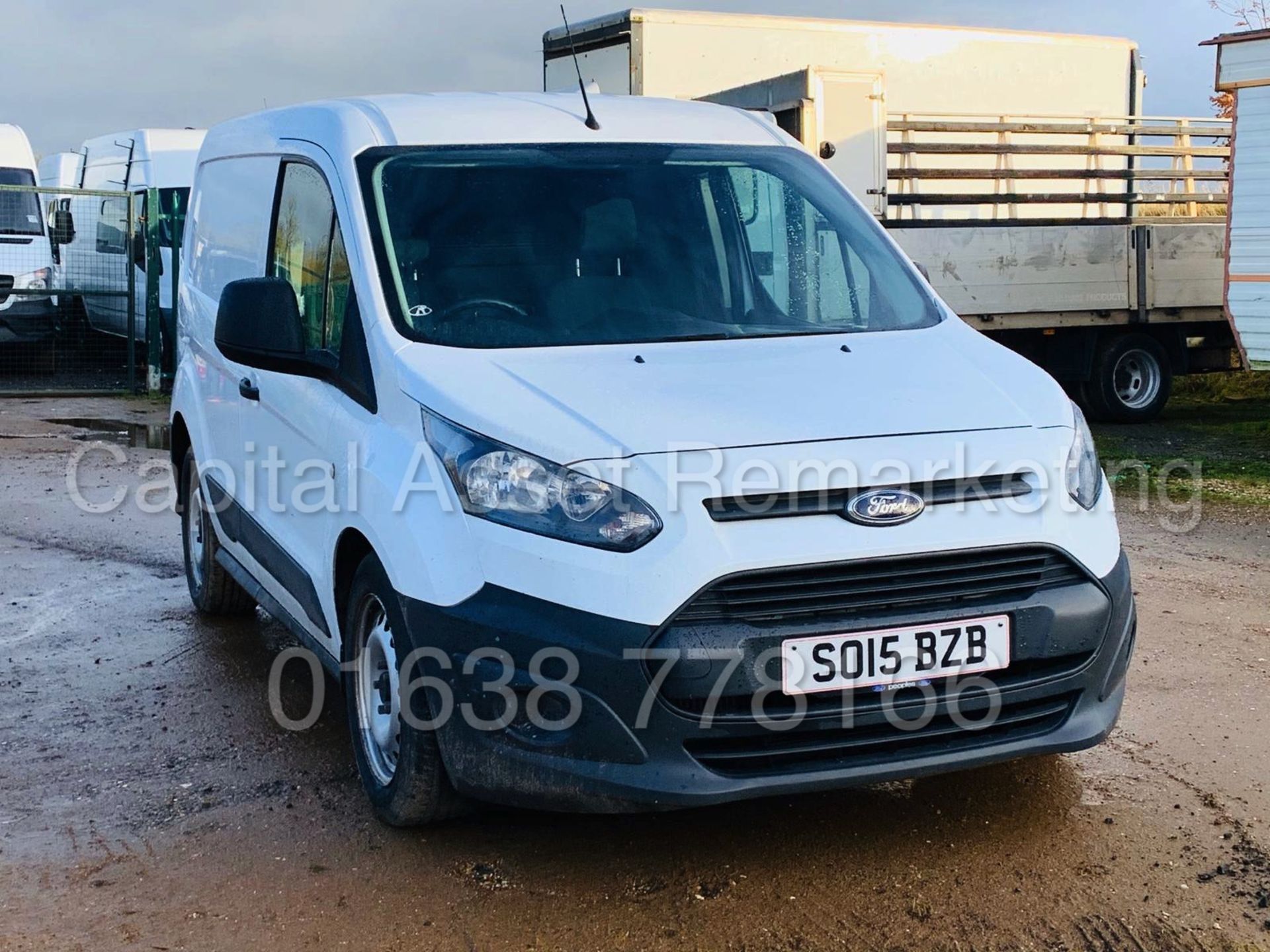 (On Sale) FORD TRANSIT CONNECT *SWB - JETTING UNIT / PANEL VAN* (2015) '1.5 TDCI - 5 SPEED' (NO VAT) - Image 5 of 20