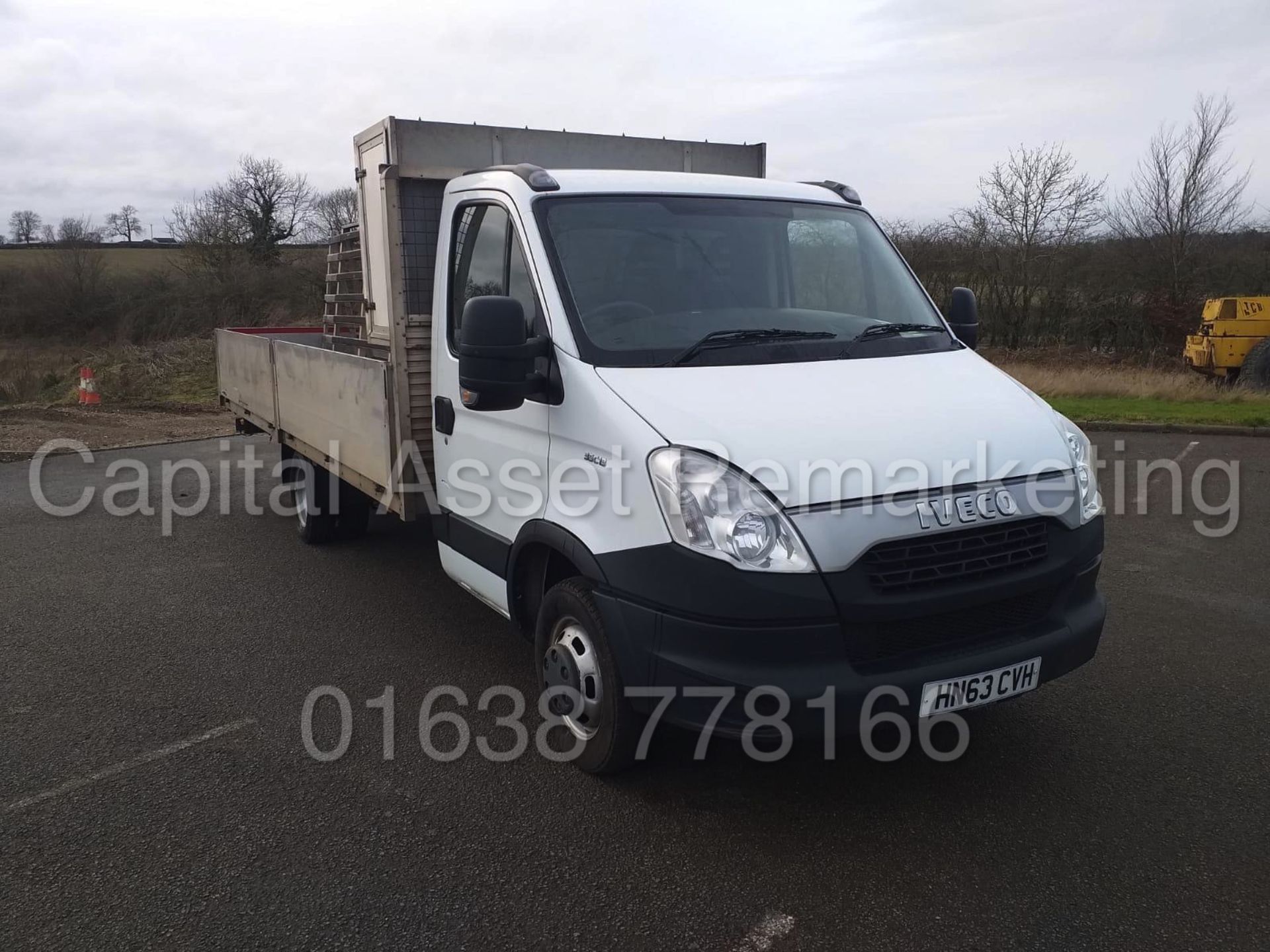 IVECO DAILY 35C13 *XLWB - ALLOY DROPSIDE* (2014 MODEL) '2.3 DIESEL - 127 BHP - AUTOMATIC' (3500 KG) - Image 2 of 20