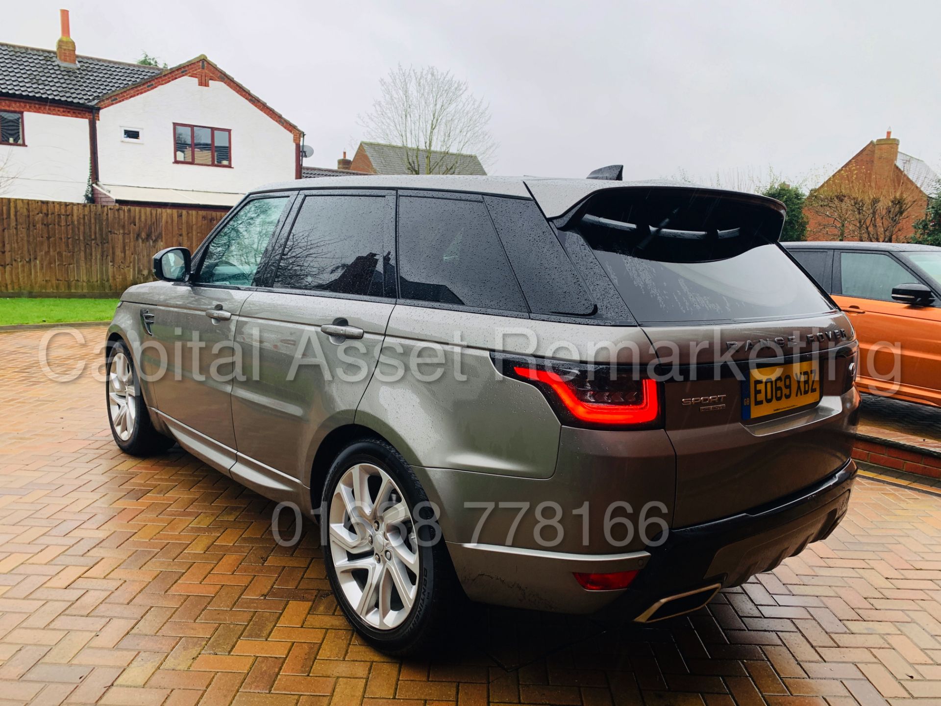 RANGE ROVER SPORT *HSE DYNAMIC* (2019 - 69 REG) '3.0 SDV6 - 306 BHP - 8 SPEED AUTO' *MASSIVE SPEC* - Image 9 of 66