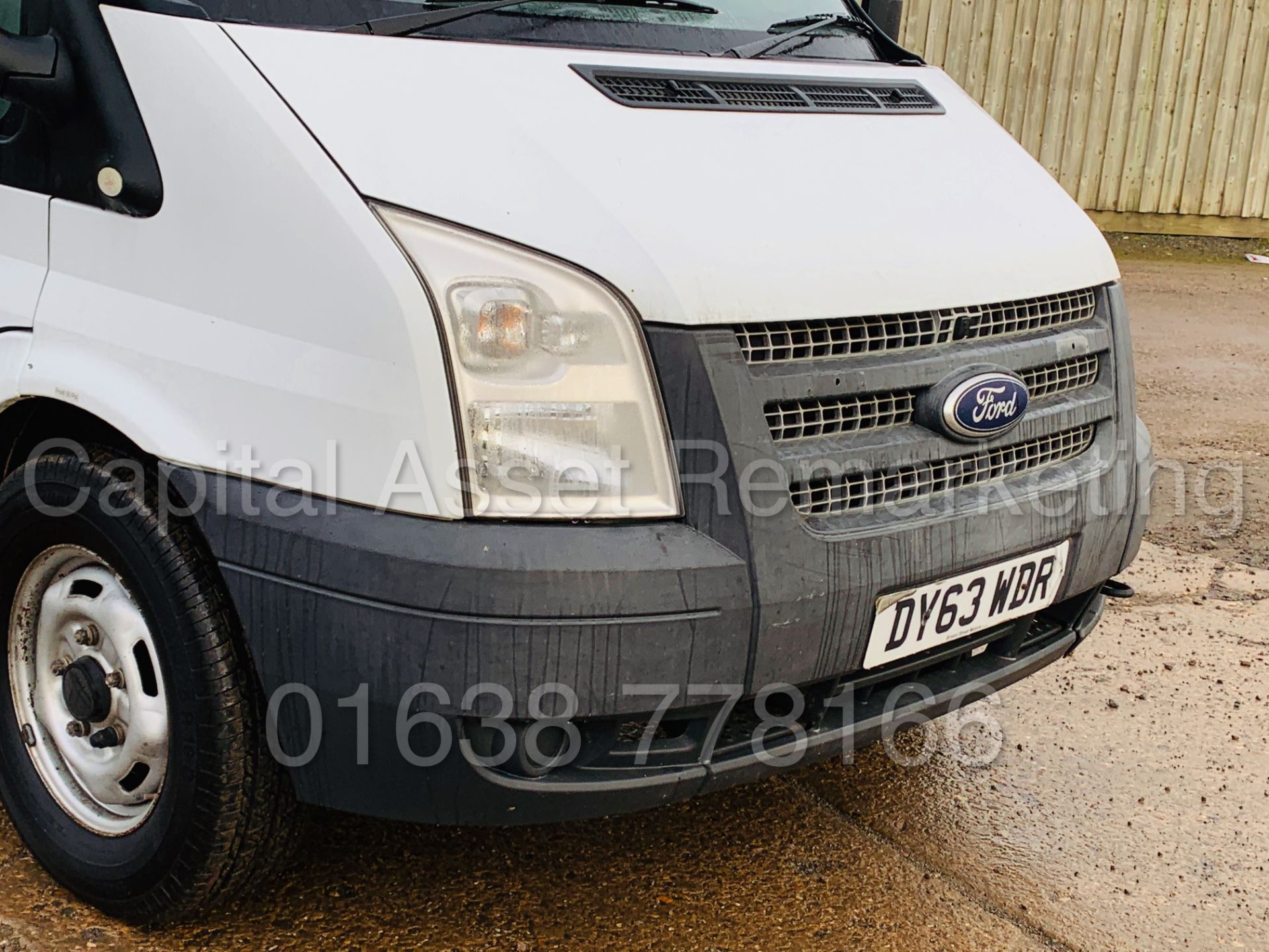FORD TRANSIT T350 *LWB - 7 SEATER MESSING UNIT* (2014 MODEL) '2.4 TDCI - 6 SPEED' *ON BOARD TOILET* - Image 13 of 44