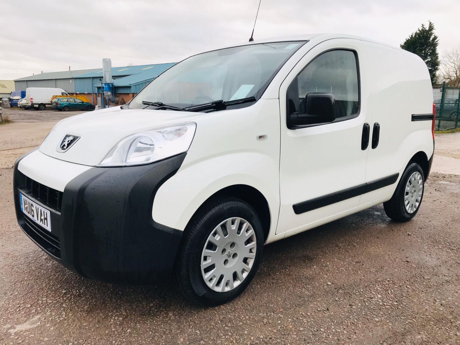 (ON SALE) PEUGEOT BIPPER 1.3"HDI" PROFESSIONAL - 2016 MODEL - 1 OWNER - FSH - AIR CON - SLD - Image 4 of 13