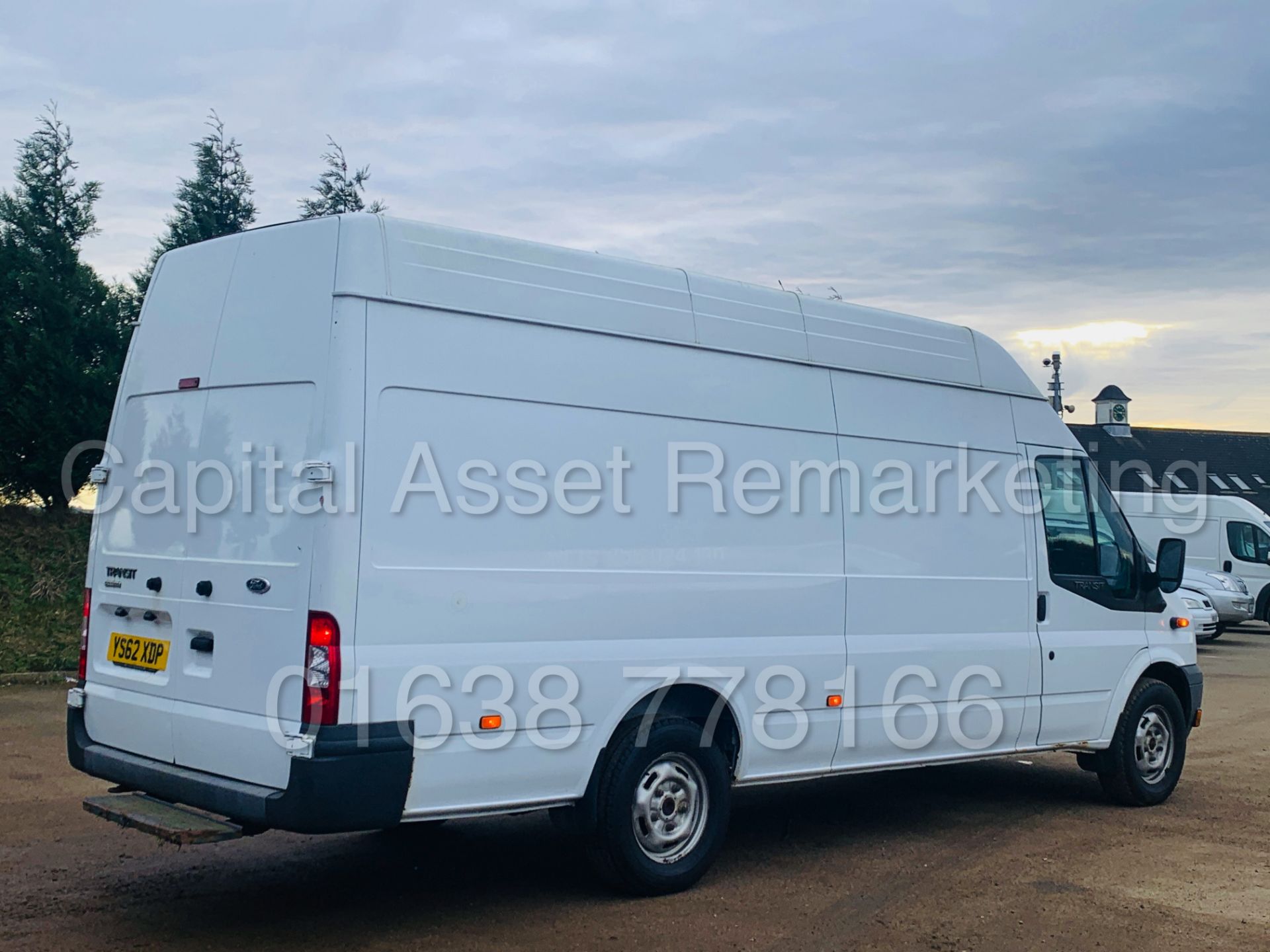 FORD TRANSIT T350L RWD *XLWB - HI-ROOF JUMBO* (2013) '2.2 TDCI - 6 SPEED' *LOW MILES* - Image 12 of 26