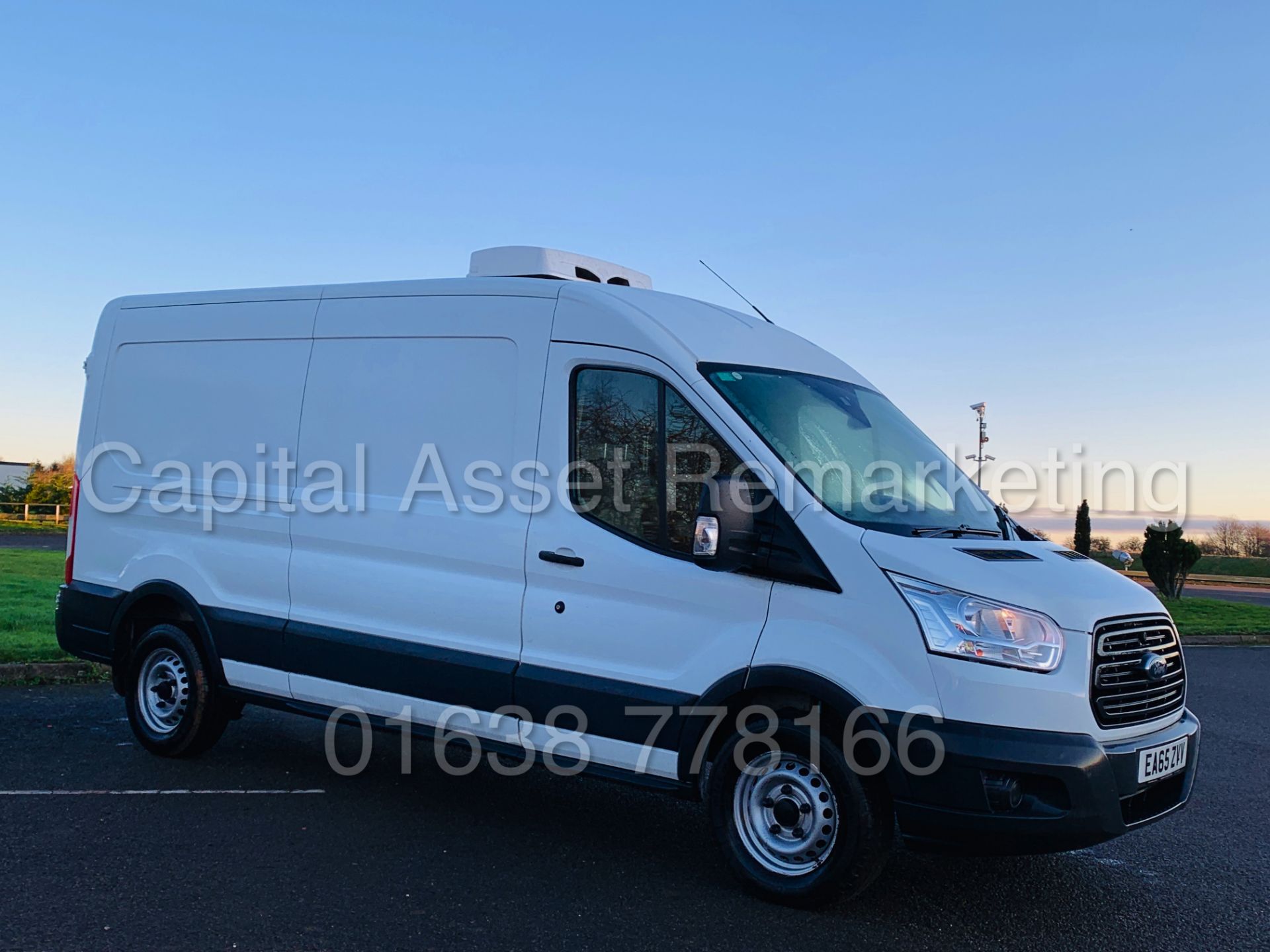 (On Sale) FORD TRANSIT T350 *LWB - REFRIGERATED VAN* (65 REG) '2.2 TDCI -125 BHP- 6 SPEED' (1 OWNER) - Image 2 of 43