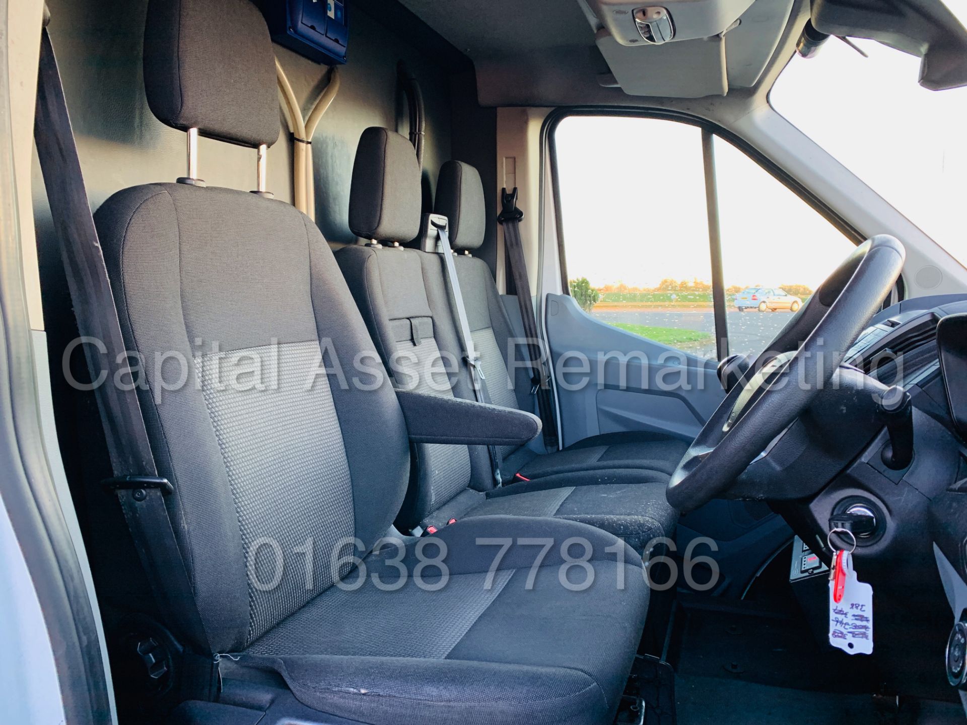 (On Sale) FORD TRANSIT T350 *LWB - REFRIGERATED VAN* (65 REG) '2.2 TDCI -125 BHP- 6 SPEED' (1 OWNER) - Image 26 of 43