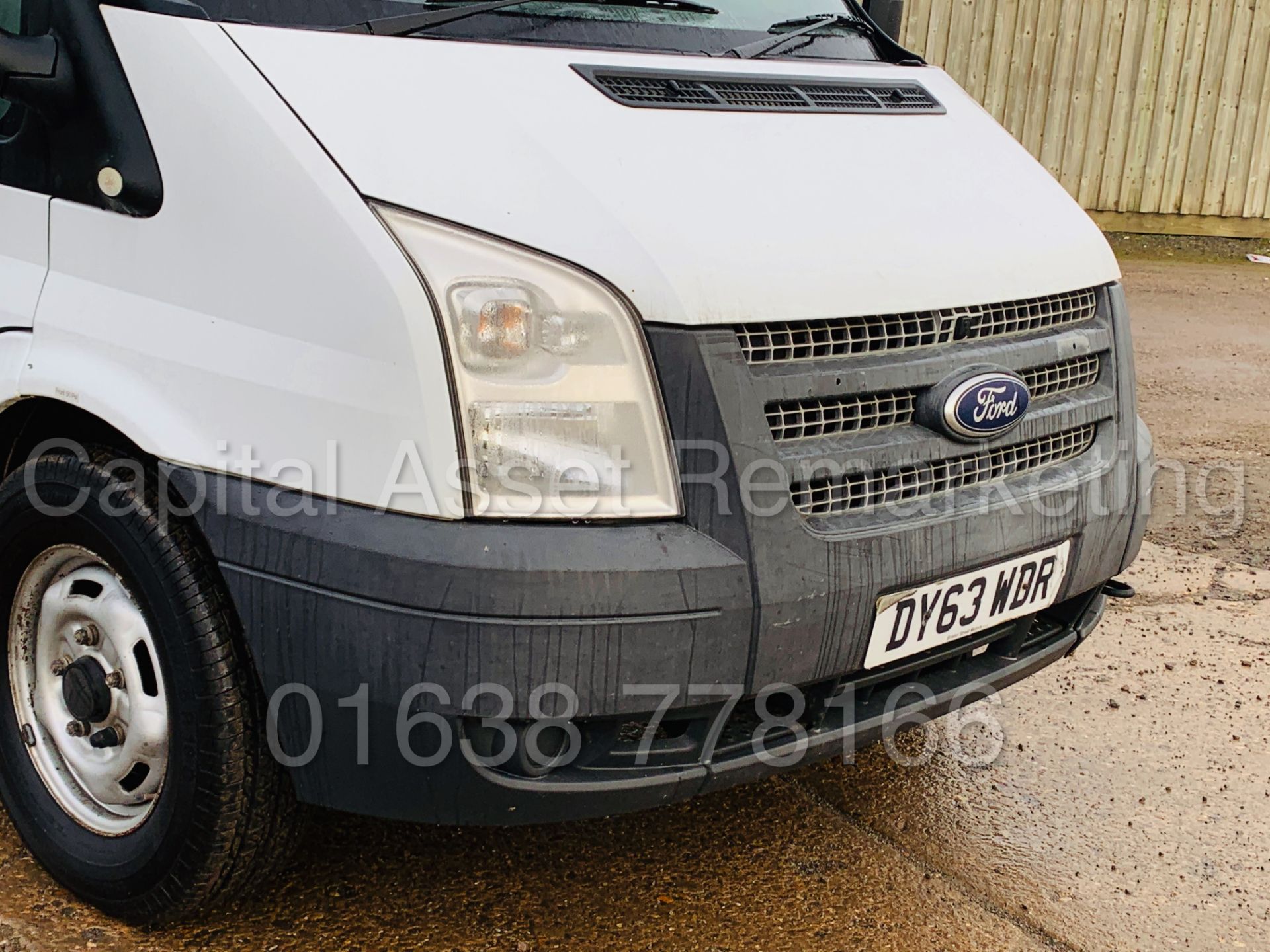 FORD TRANSIT T350 *LWB - 7 SEATER MESSING UNIT* (2014 MODEL) '2.2 TDCI - 6 SPEED' *ON BOARD TOILET* - Image 13 of 43