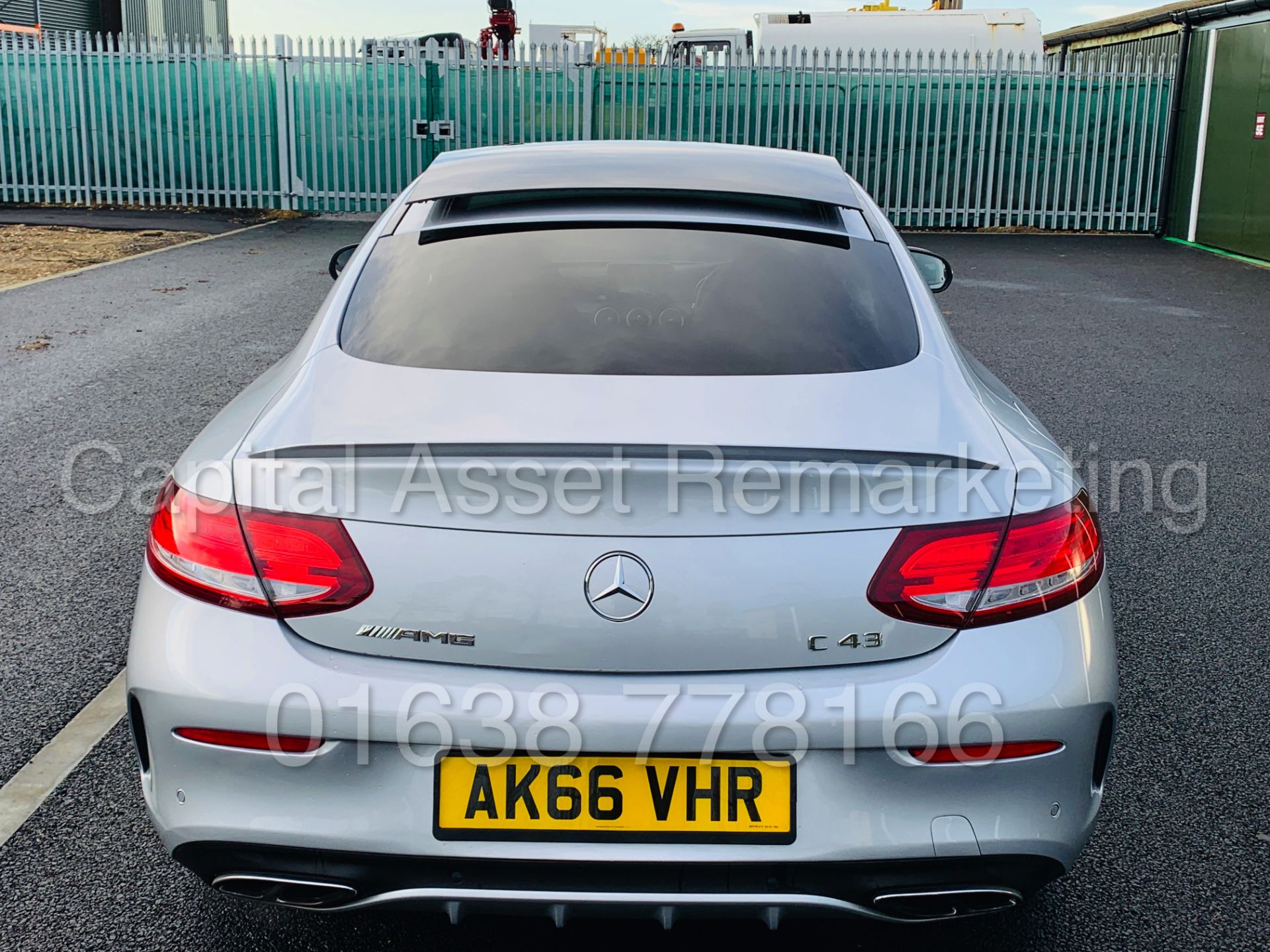 MERCEDES-BENZ C43 AMG *PREMIUM 4 MATIC* COUPE (2017) '9-G AUTO - LEATHER - SAT NAV' **FULLY LOADED** - Image 13 of 67