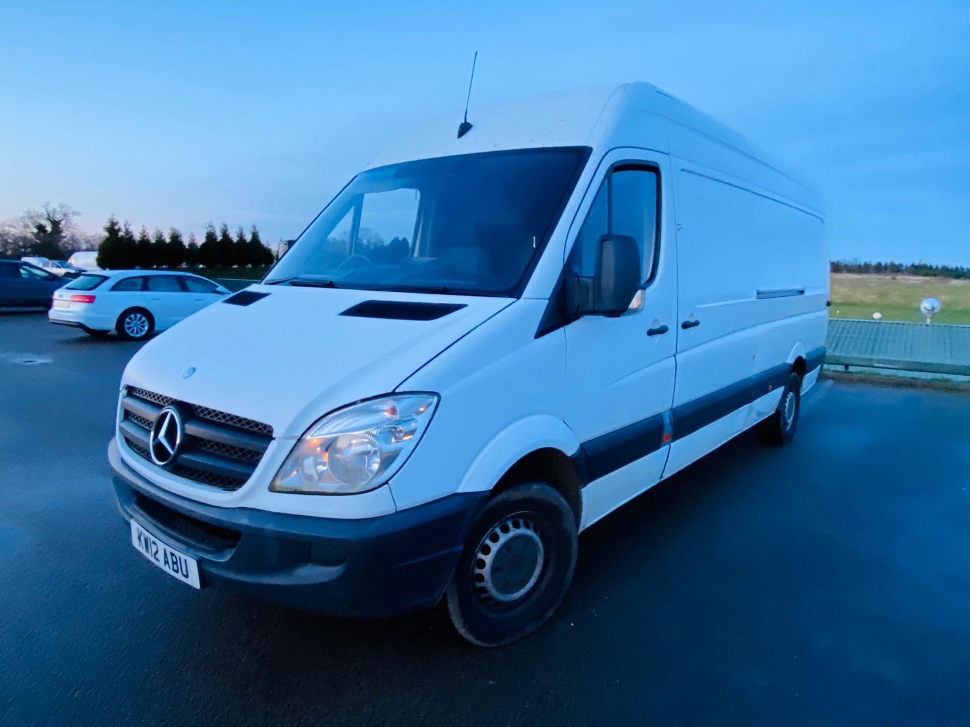 MERCEDES SPRINTER 313CDI "LWB" HIGH ROOF (130 BHP) 4.2 METER LWB - 12 REG - EURO 5 - NO VAT - Image 4 of 14