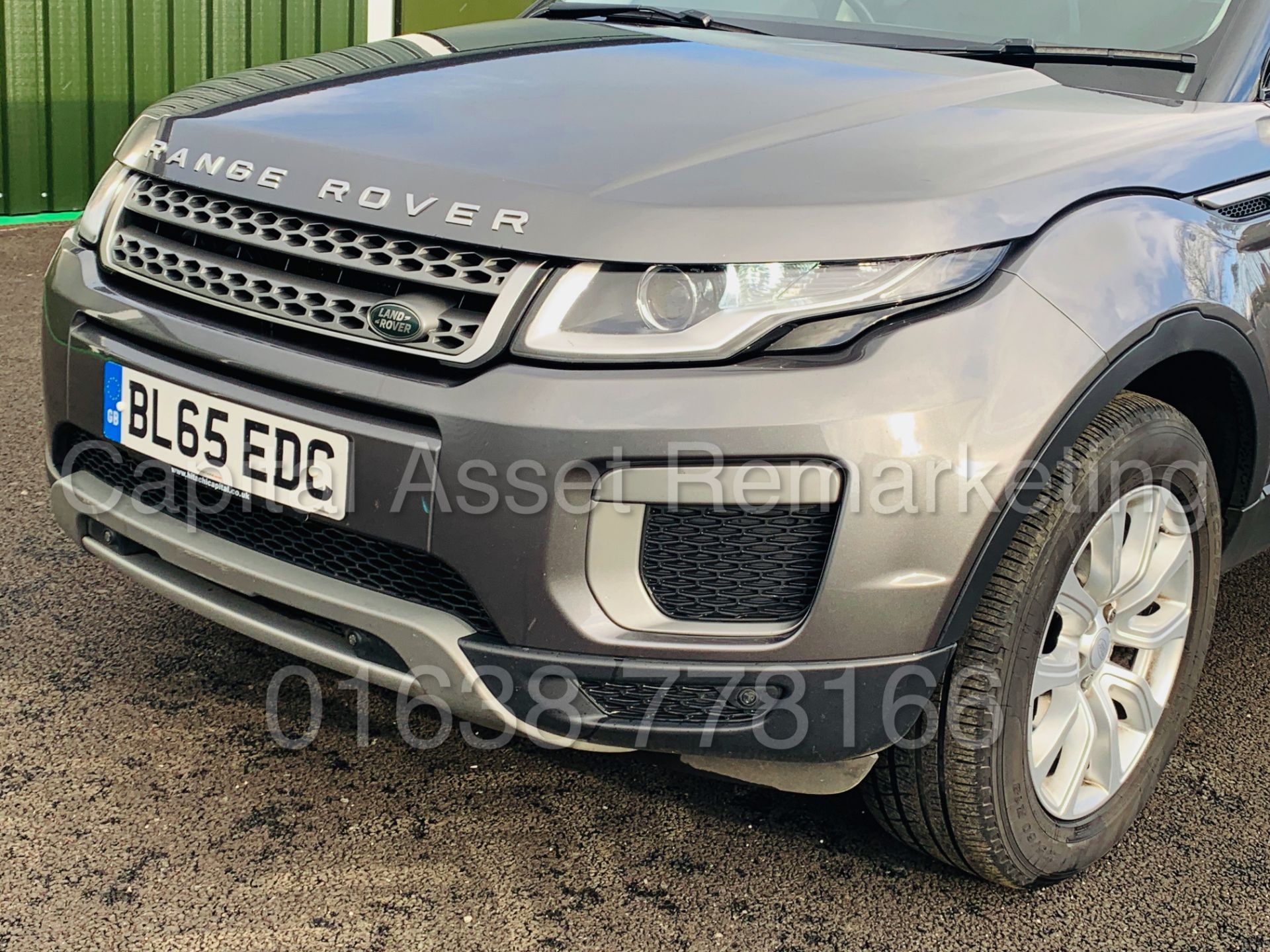 (ON SALE) RANGE ROVER EVOQUE *SE EDITION* 5 DOOR SUV (2016 MODEL) '2.0 DIESEL - 150 BHP' - Image 14 of 47