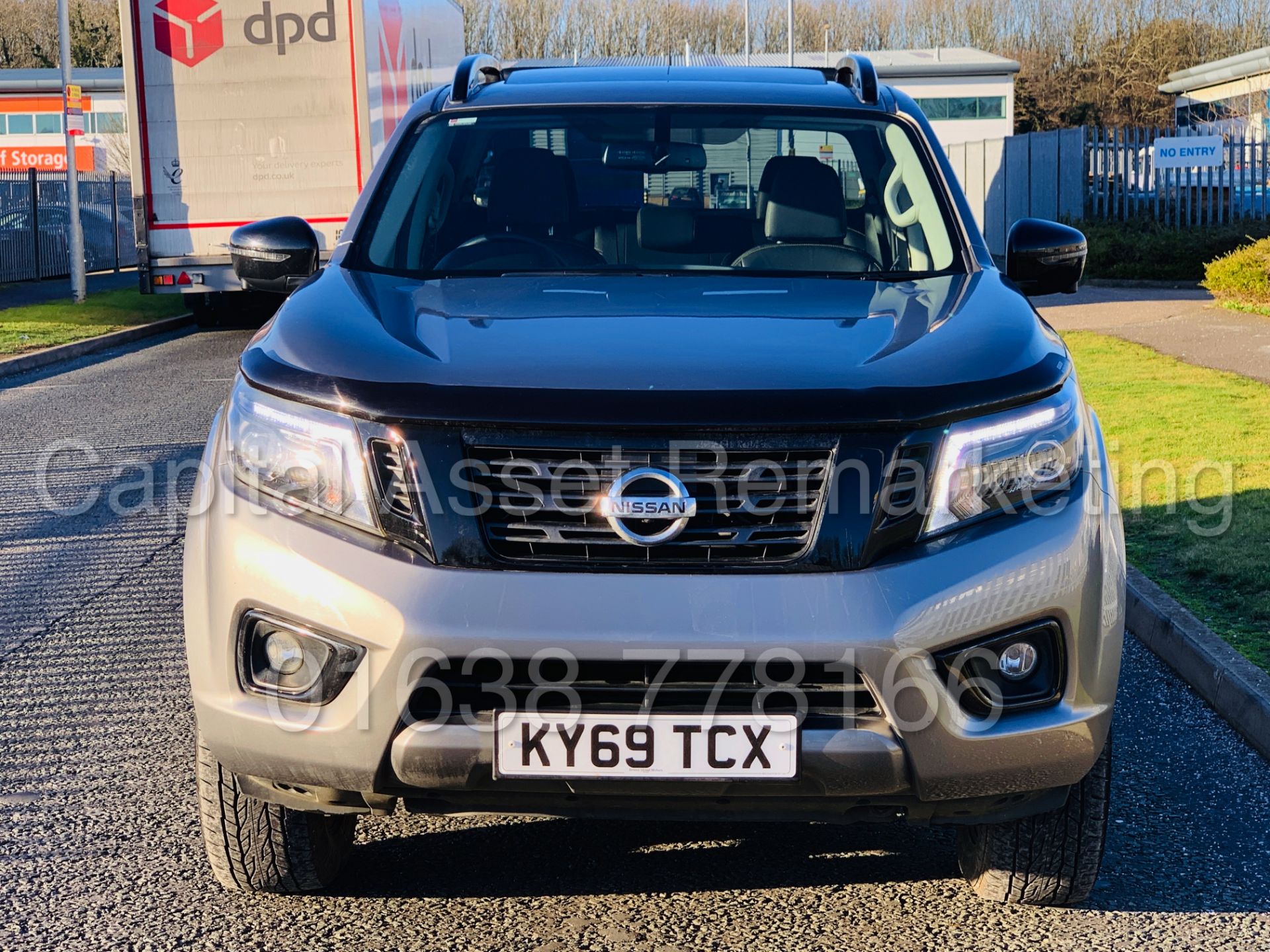 NISSAN NAVARA *N-GUARD* DOUBLE CAB PICK-UP (2019 - 69 REG) '2.3 DCI - 190 BHP - AUTO' *MASSIVE SPEC* - Image 15 of 60