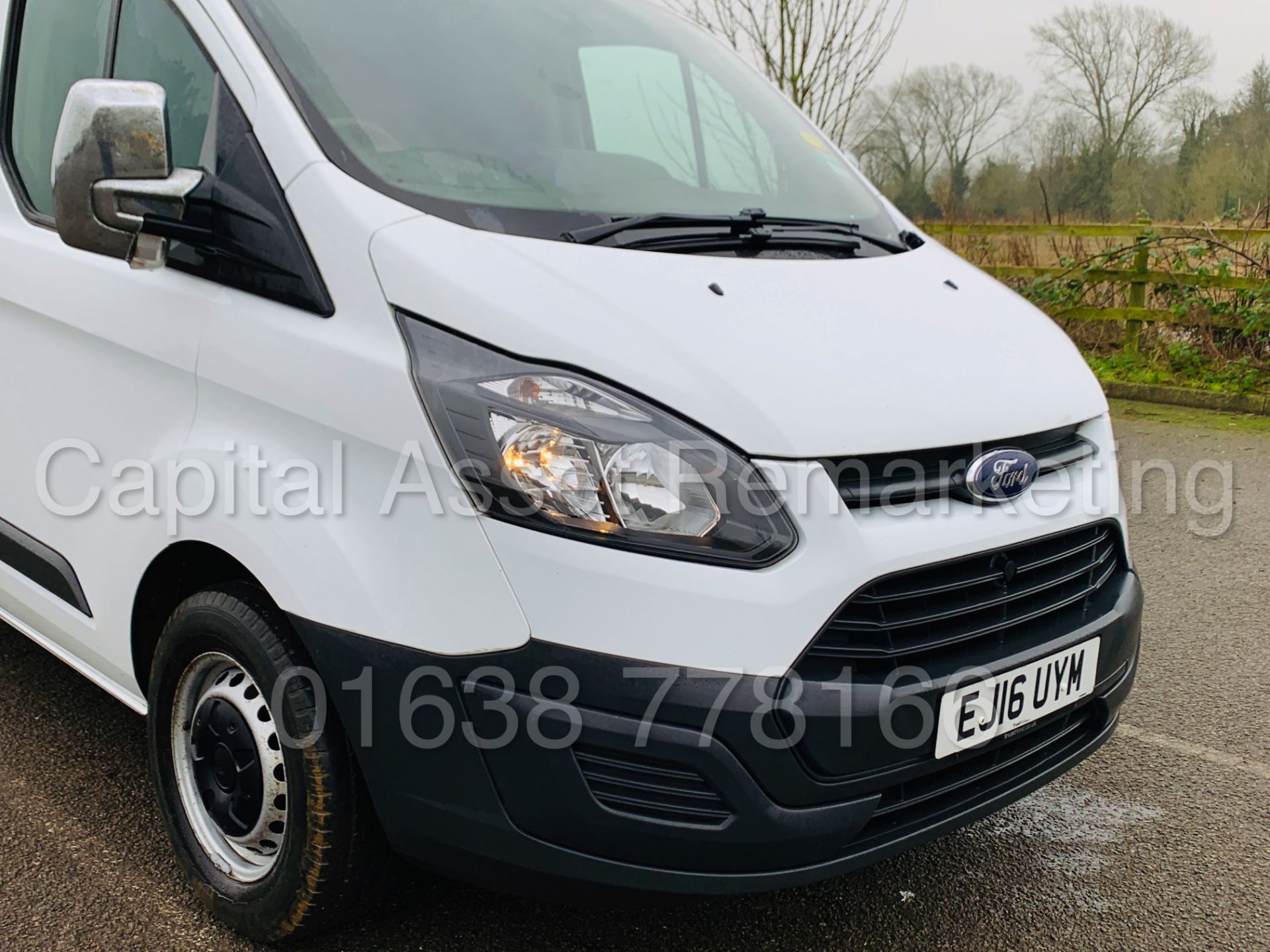 FORD TRANSIT CUSTOM 290 ECO-TECH *SWB - FRIDGE / FREEZER VAN* (2016) '2.2 TDCI - 125 BHP - 6 SPEED' - Image 11 of 36