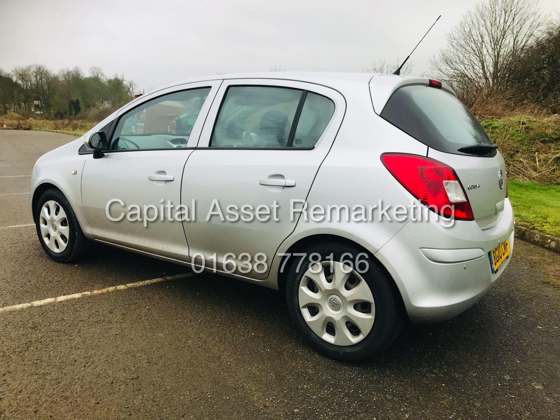 VAUXHALL CORSA 1.3CDTI ECOFLEX "EXCLUSIVE" 5 DOOR (10 REG) 1 COUNCIL OWNER FROM NEW (NO VAT TO PAY) - Image 6 of 16