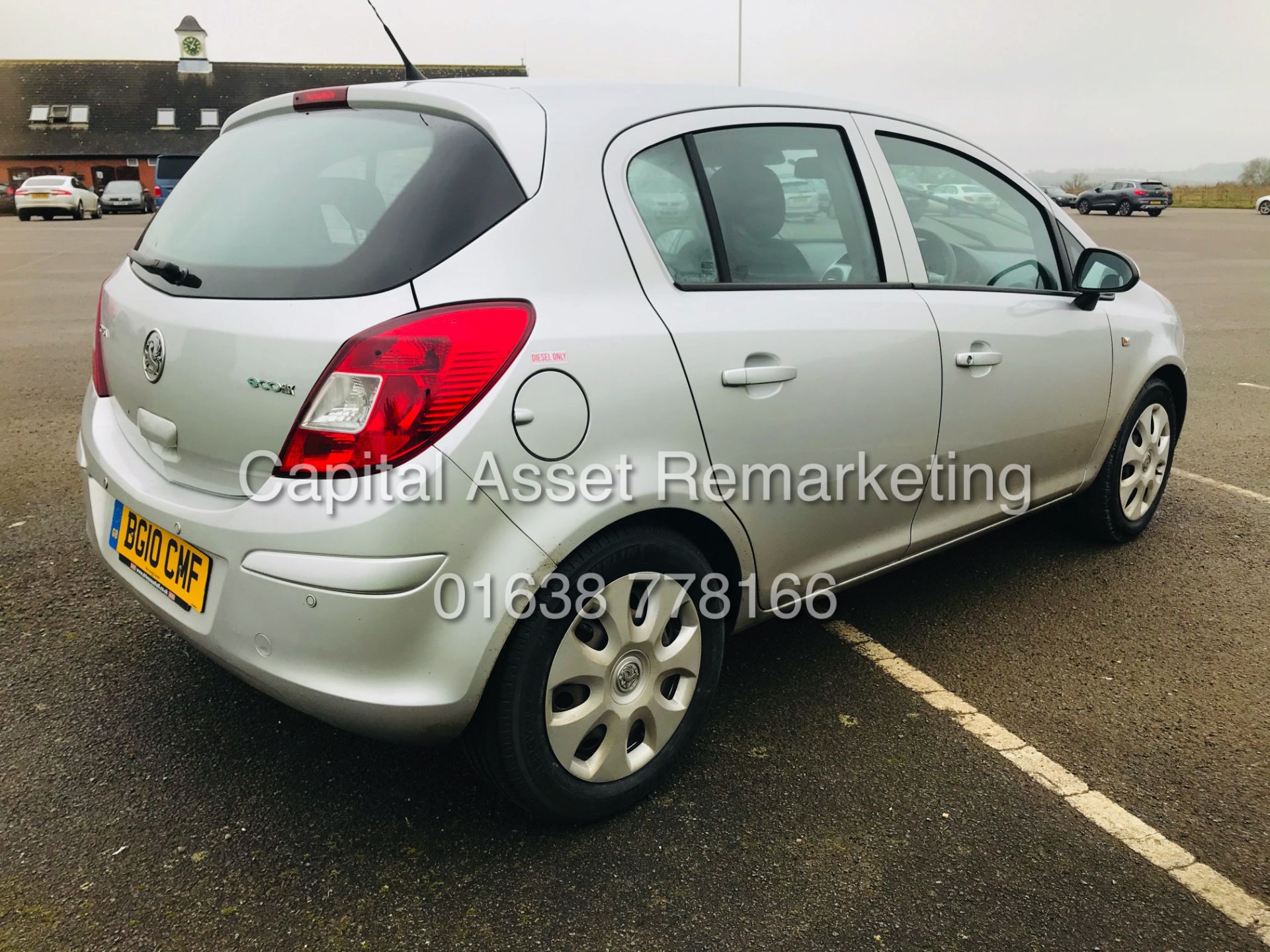 VAUXHALL CORSA 1.3CDTI ECOFLEX "EXCLUSIVE" 5 DOOR (10 REG) 1 COUNCIL OWNER FROM NEW (NO VAT TO PAY) - Image 5 of 16