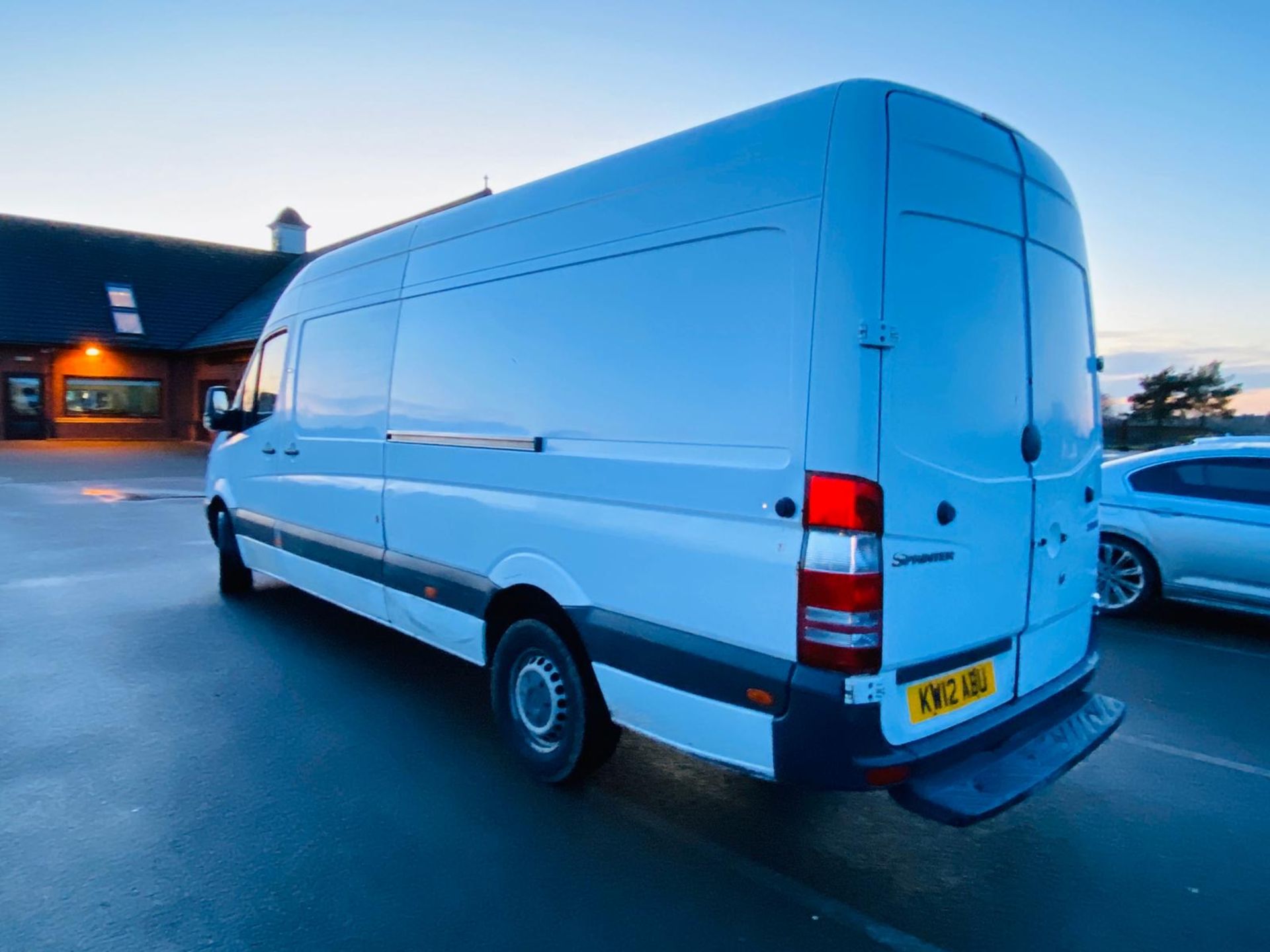 On Sale MERCEDES SPRINTER 313CDI LONG WHEEL BASE HIGH ROOF - 12 REG - CRUISE - ELEC PACK - NO VAT!! - Image 6 of 14