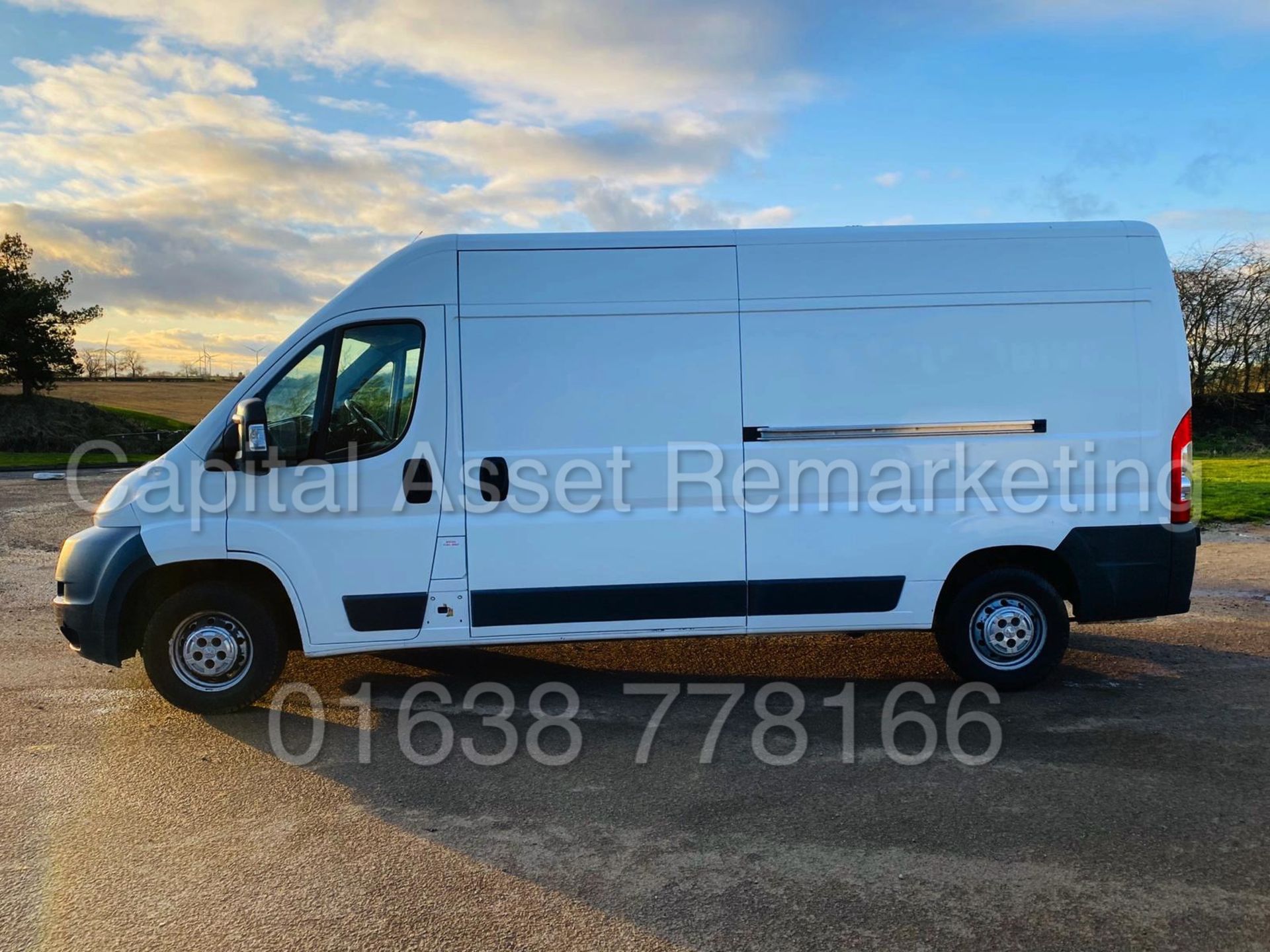 (On Sale) PEUGEOT BOXER *PROFESSIONAL* LWB HI-ROOF / PANEL VAN (2014) '2.2 HDI - 6 SPEED' (NO VAT) - Image 5 of 26