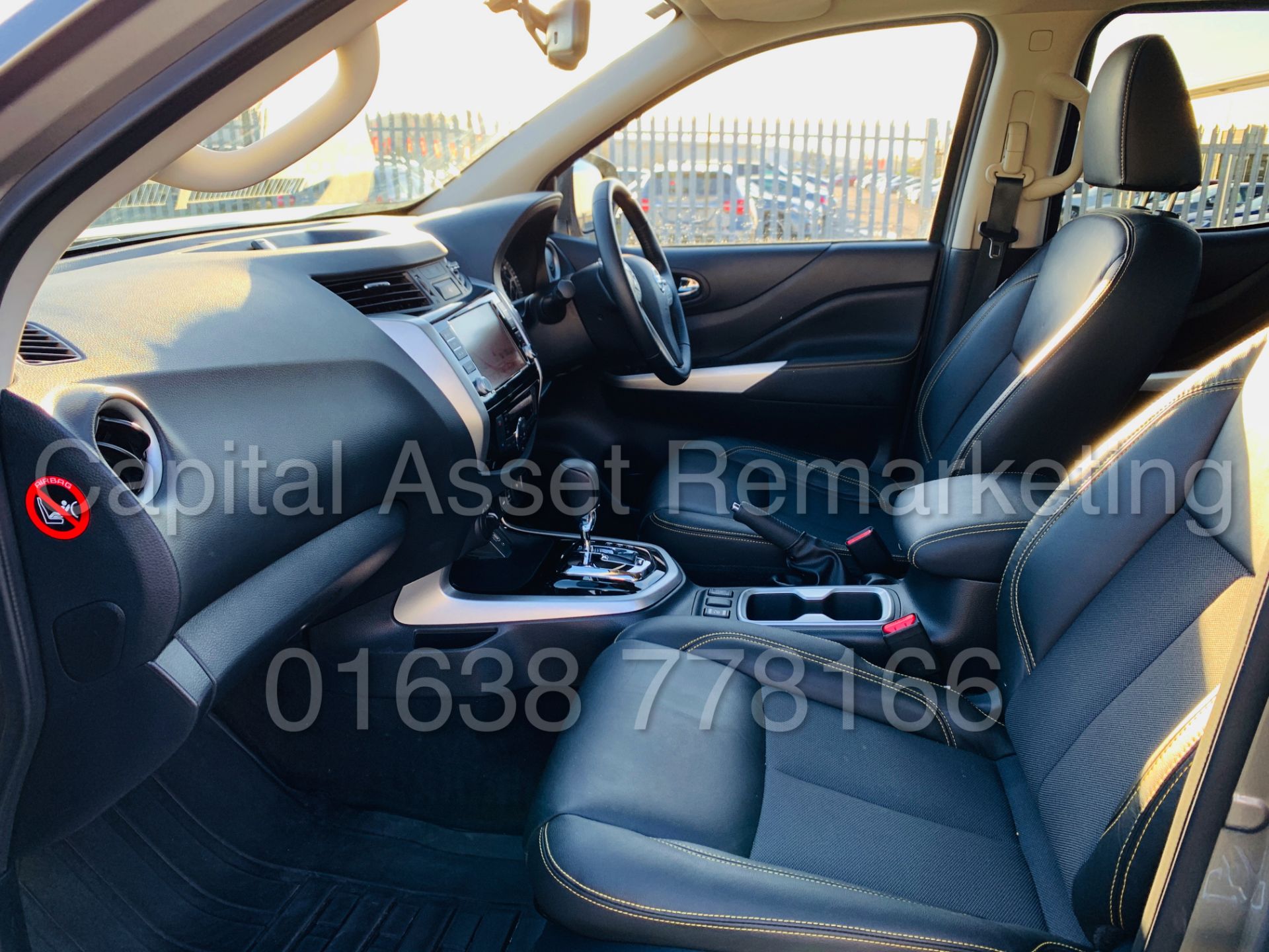 NISSAN NAVARA *N-GUARD* DOUBLE CAB PICK-UP (2019 - 69 REG) '2.3 DCI - 190 BHP - AUTO' *MASSIVE SPEC* - Image 30 of 60