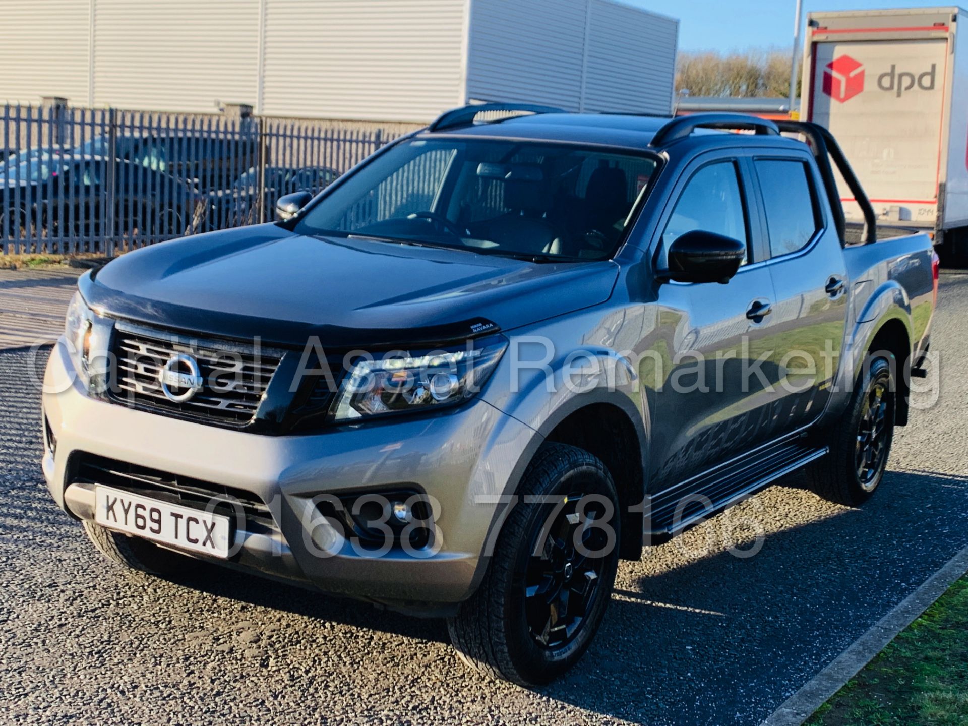 NISSAN NAVARA *N-GUARD* DOUBLE CAB PICK-UP (2019 - 69 REG) '2.3 DCI - 190 BHP - AUTO' *MASSIVE SPEC* - Image 2 of 60