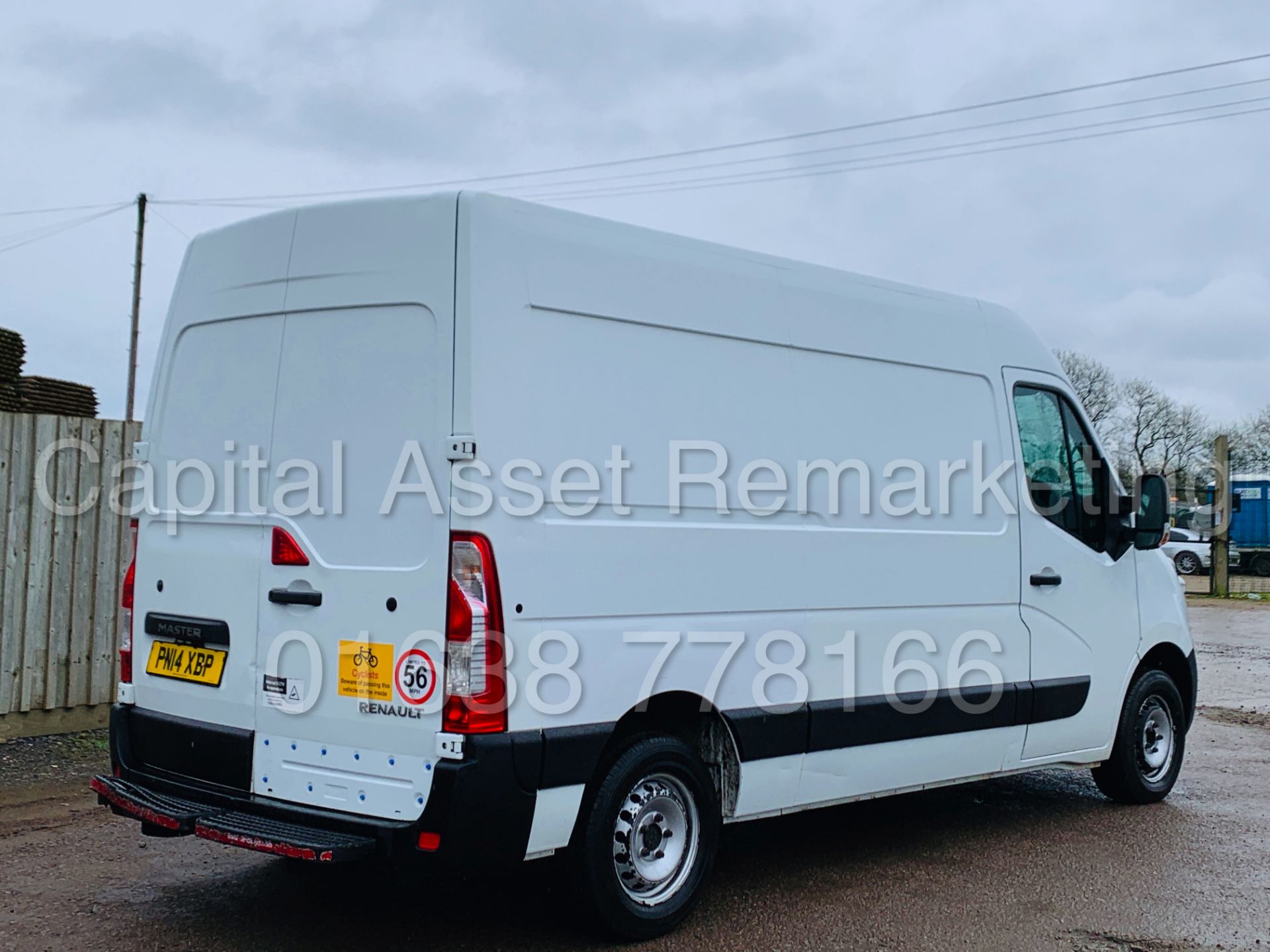 RENAULT MASTER MM35 *MWB HI-ROOF / REFRIGERATED VAN* (2014) '2.3 DCI - 125 BHP - 6 SPEED' *AIR CON* - Image 12 of 36