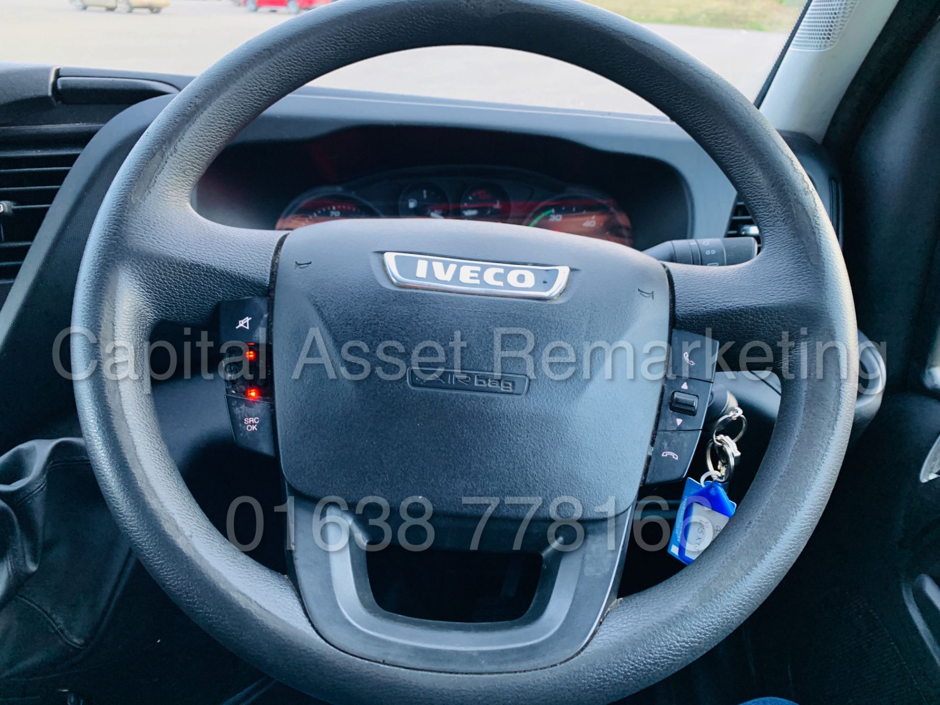 (On Sale) IVECO DAILY 35S11 *LWB - REFRIGERATED BOX* (2015 - NEW MODEL) '2.3 DIESEL - 8 SPEED AUTO' - Image 35 of 39