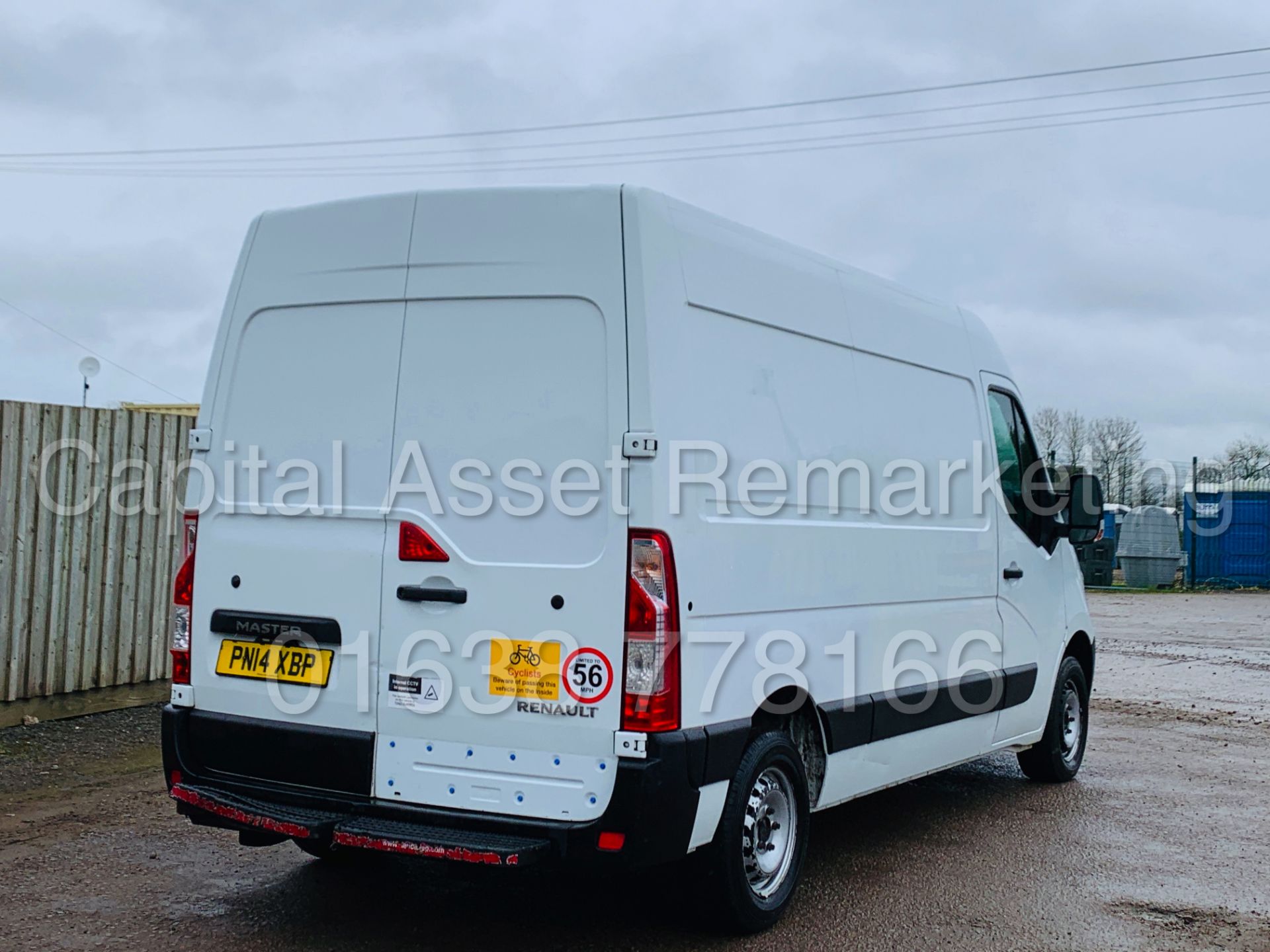 RENAULT MASTER MM35 *MWB HI-ROOF / REFRIGERATED VAN* (2014) '2.3 DCI - 125 BHP - 6 SPEED' *AIR CON* - Image 11 of 36