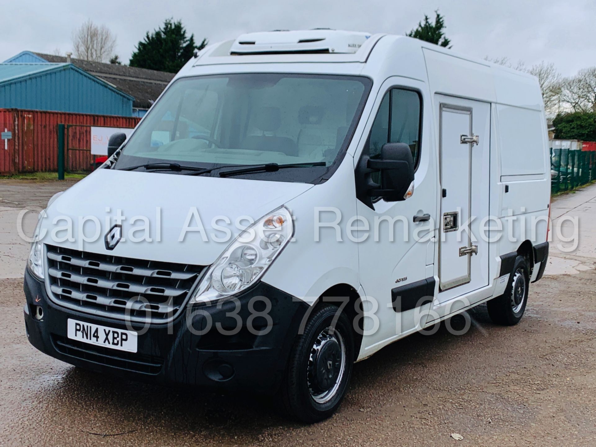 RENAULT MASTER MM35 *MWB HI-ROOF / REFRIGERATED VAN* (2014) '2.3 DCI - 125 BHP - 6 SPEED' *AIR CON* - Image 5 of 36