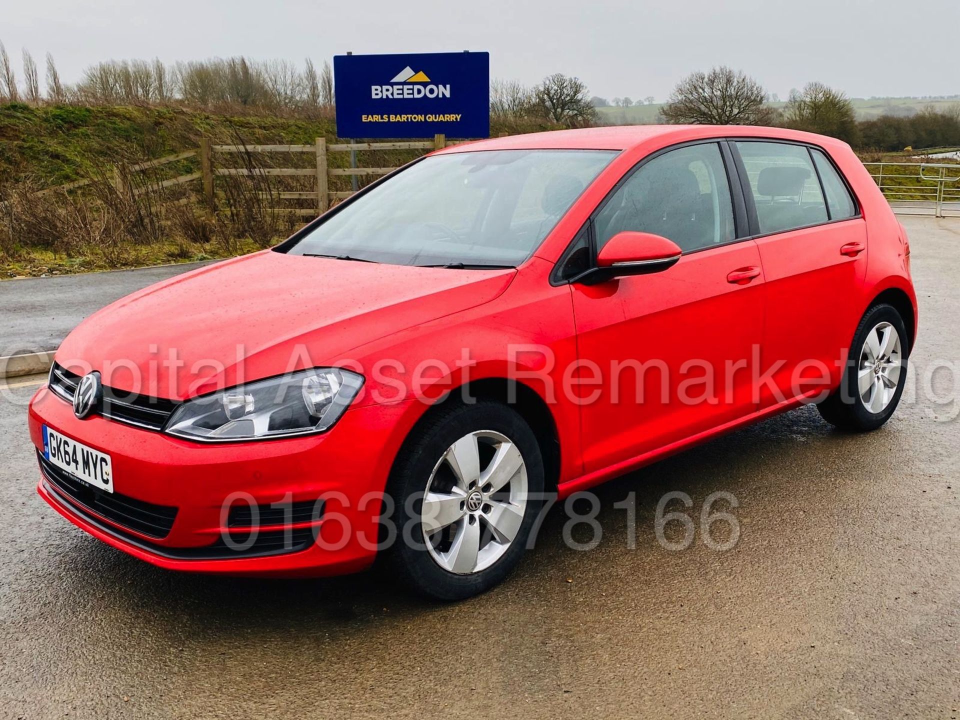 VOLKSWAGEN GOLF *SE BLUEMOTION TECH* 5 DOOR HATCHBACK (2015 - NEW MODEL) '1.6 TDI-105 BHP' *SAT NAV* - Image 5 of 35