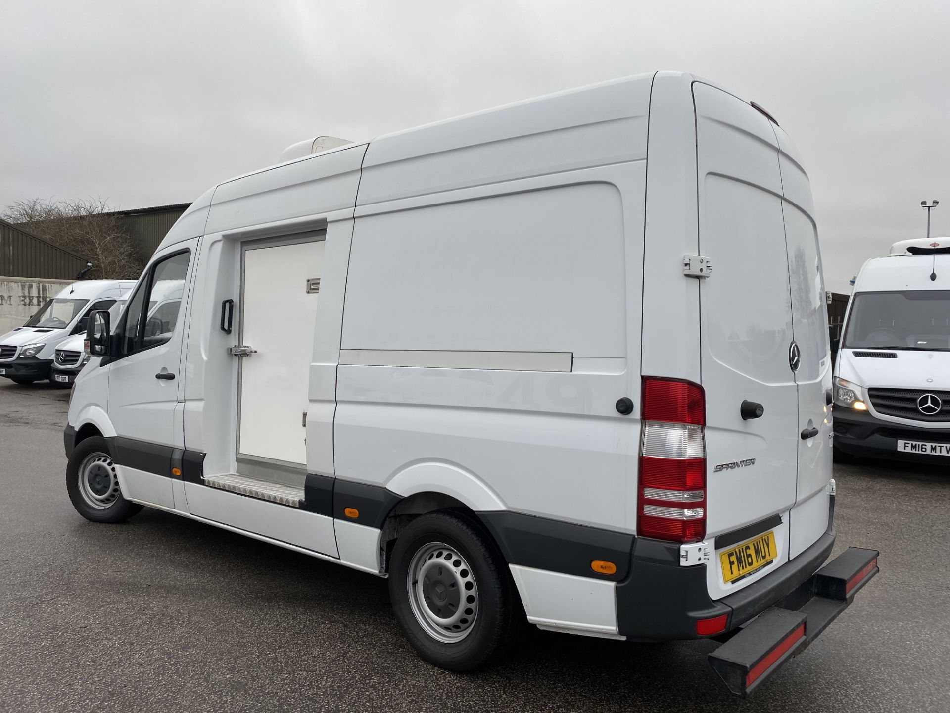 ON SALE MERCEDES SPRINTER 313CDI "MWB" HIGH ROOF FRIDGE FREEZER VAN -20c - 16 reg - - Image 5 of 15