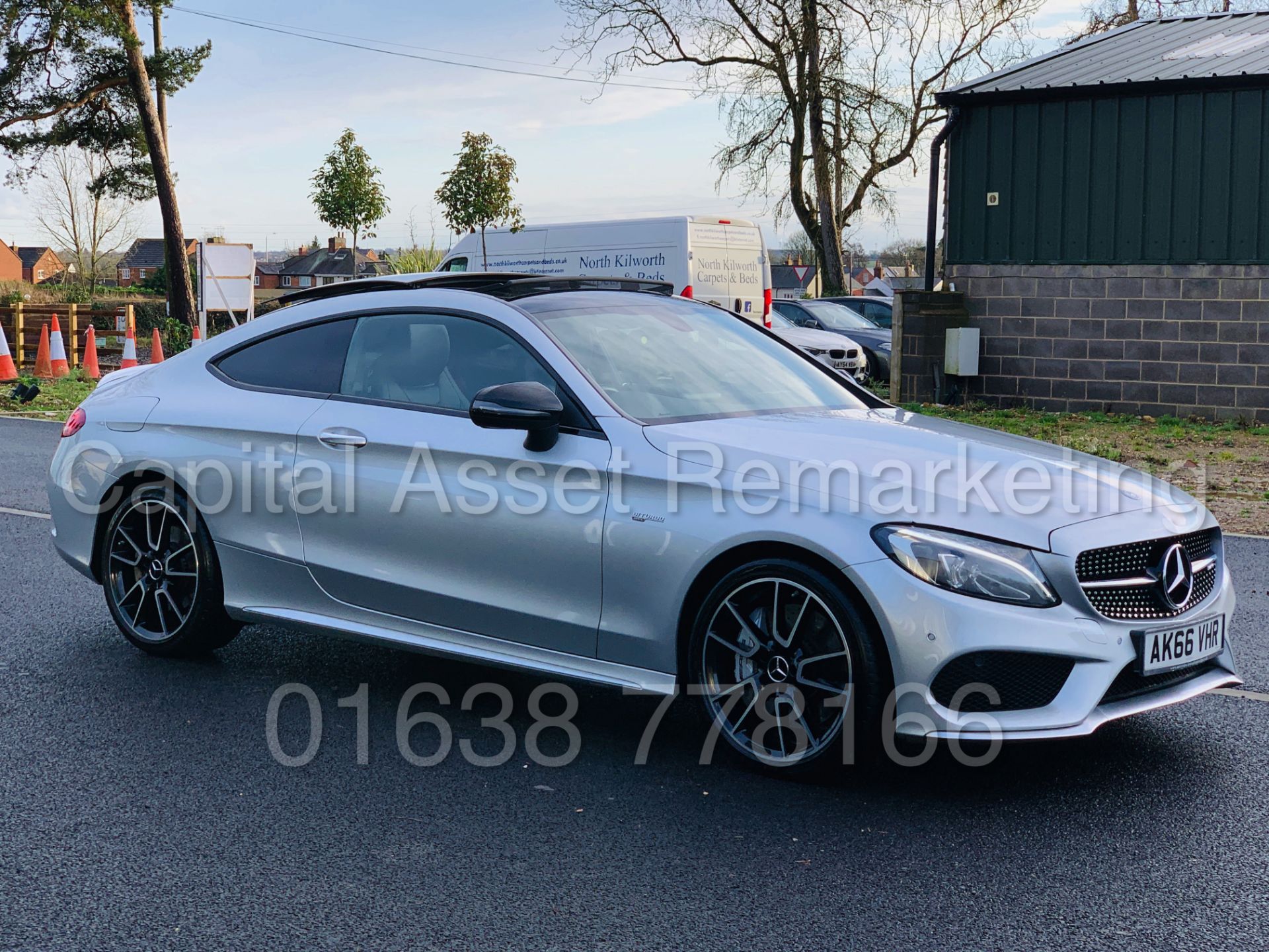 MERCEDES-BENZ C43 AMG *PREMIUM 4 MATIC* COUPE (2017) '9-G AUTO - LEATHER - SAT NAV' **FULLY LOADED** - Image 16 of 67