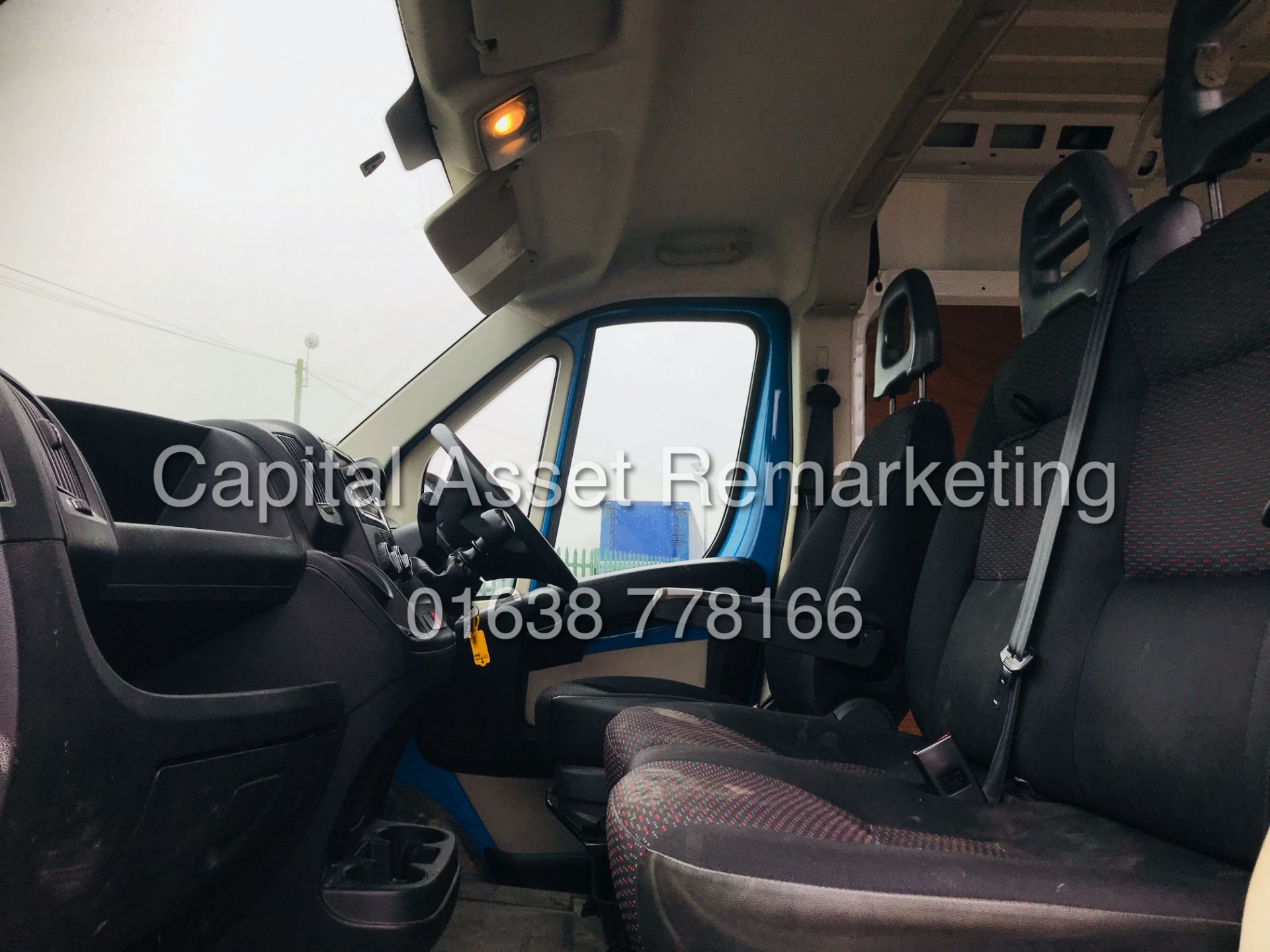 PEUGEOT BOXER 2.0 BLUE-HDI 435 *PROFESSIONAL* MAXI L4H2 (2017) 6 SEATER DUALINER / COMBI VAN -EURO 6 - Image 13 of 19