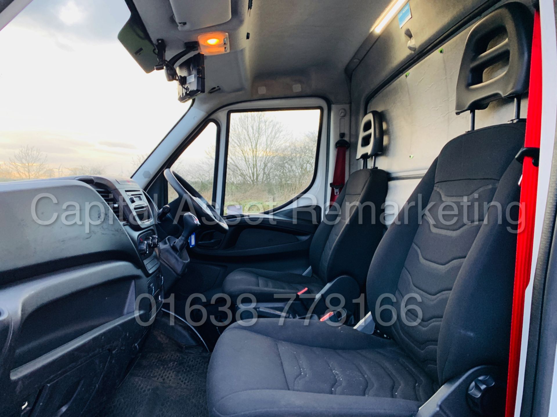 (On Sale) IVECO DAILY 35S11 *LWB - REFRIGERATED BOX* (2015 - NEW MODEL) '2.3 DIESEL - 8 SPEED AUTO' - Image 18 of 39