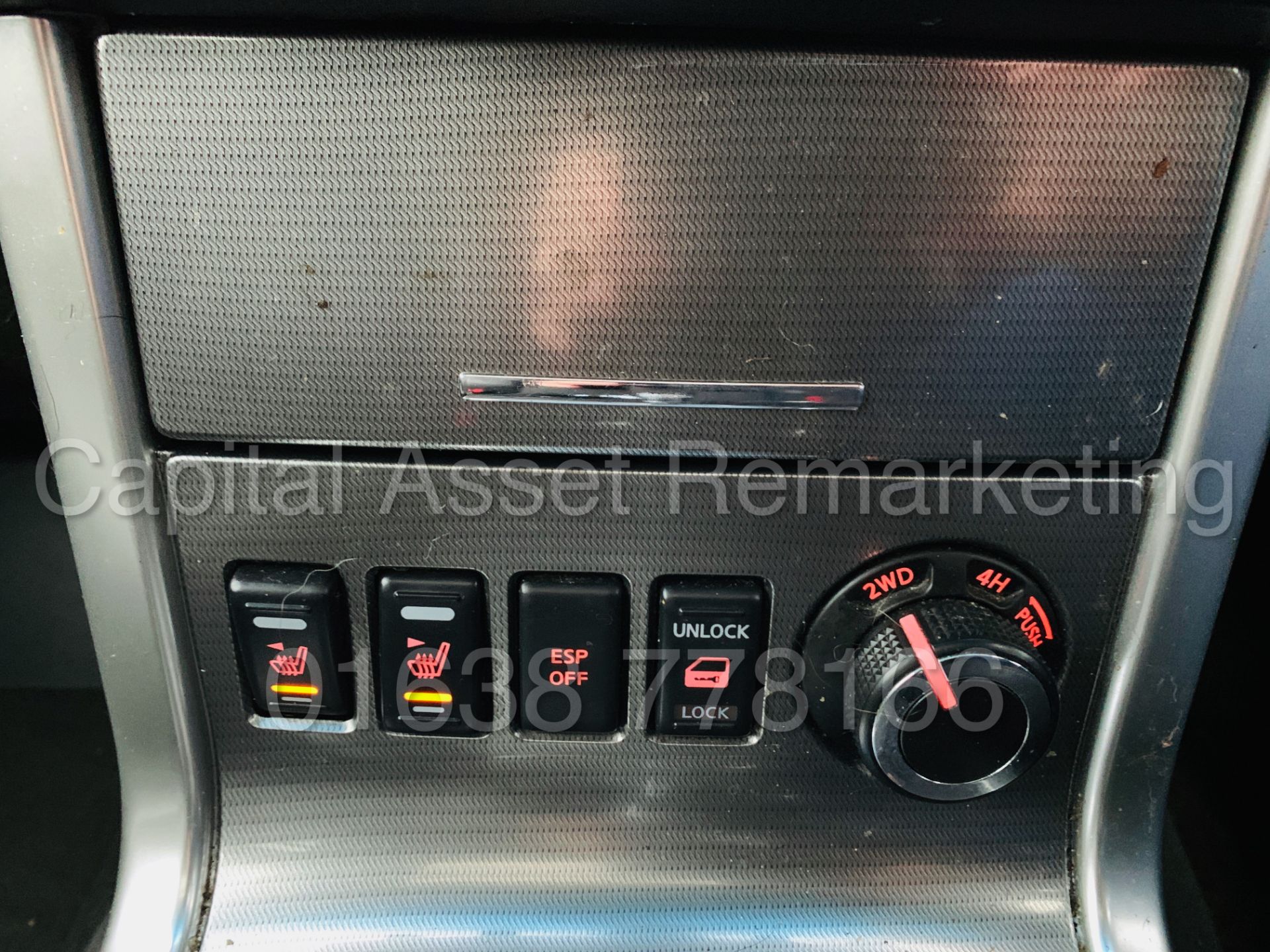 (ON SALE) NISSAN NAVARA *TEKNA* D/CAB 4X4 PICK-UP (2012 MODEL) '2.5 DCI - 188 BHP - AUTO' * - Image 42 of 48